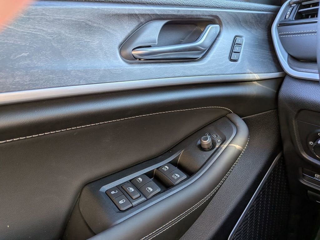 2026 Jeep Grand Cherokee L Limited Reserve