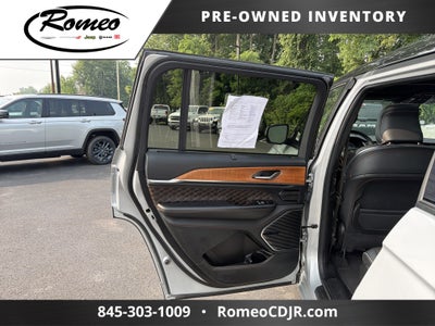 2023 Jeep Grand Cherokee L Summit