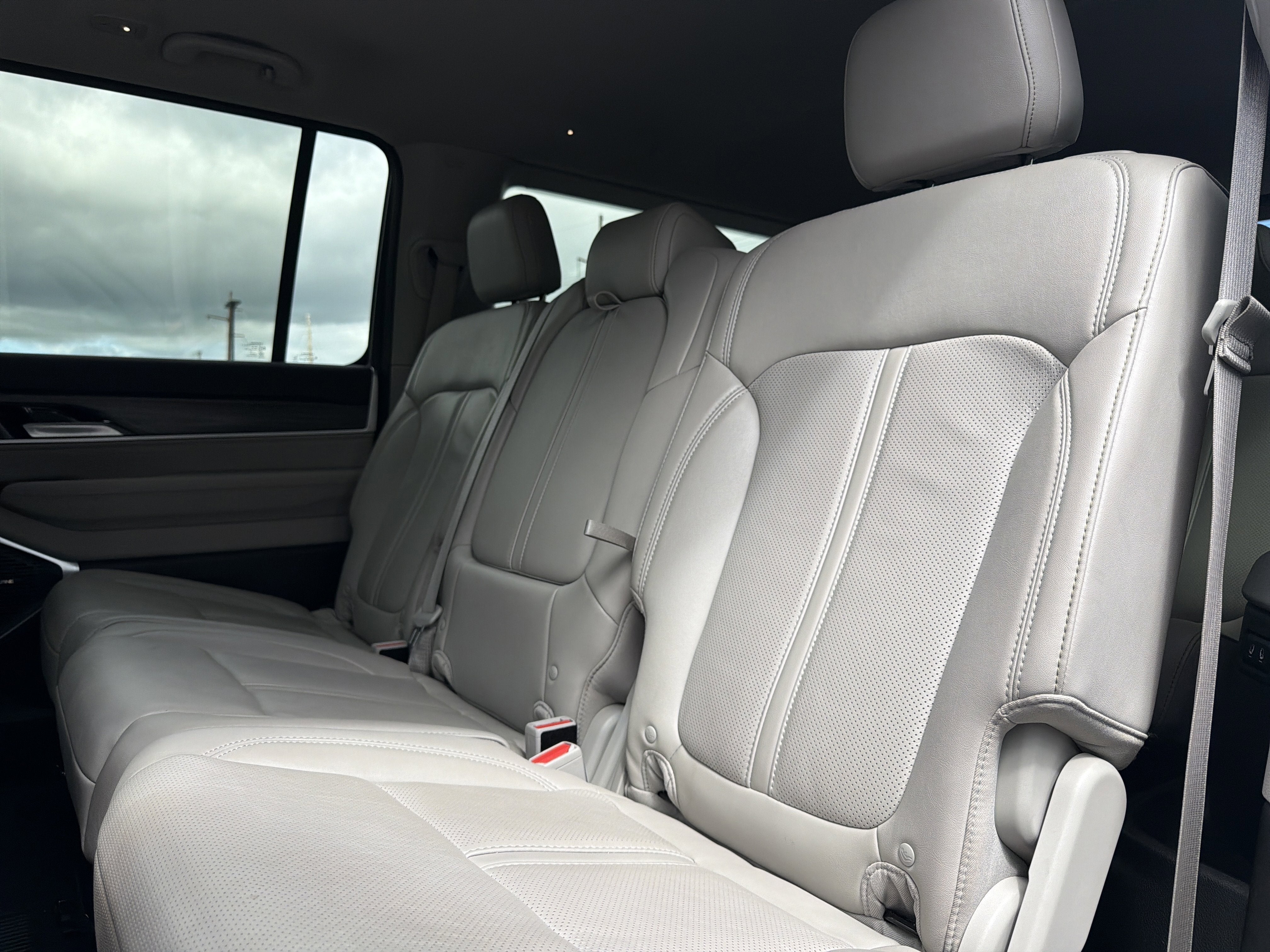 2024 Jeep Wagoneer L Series II