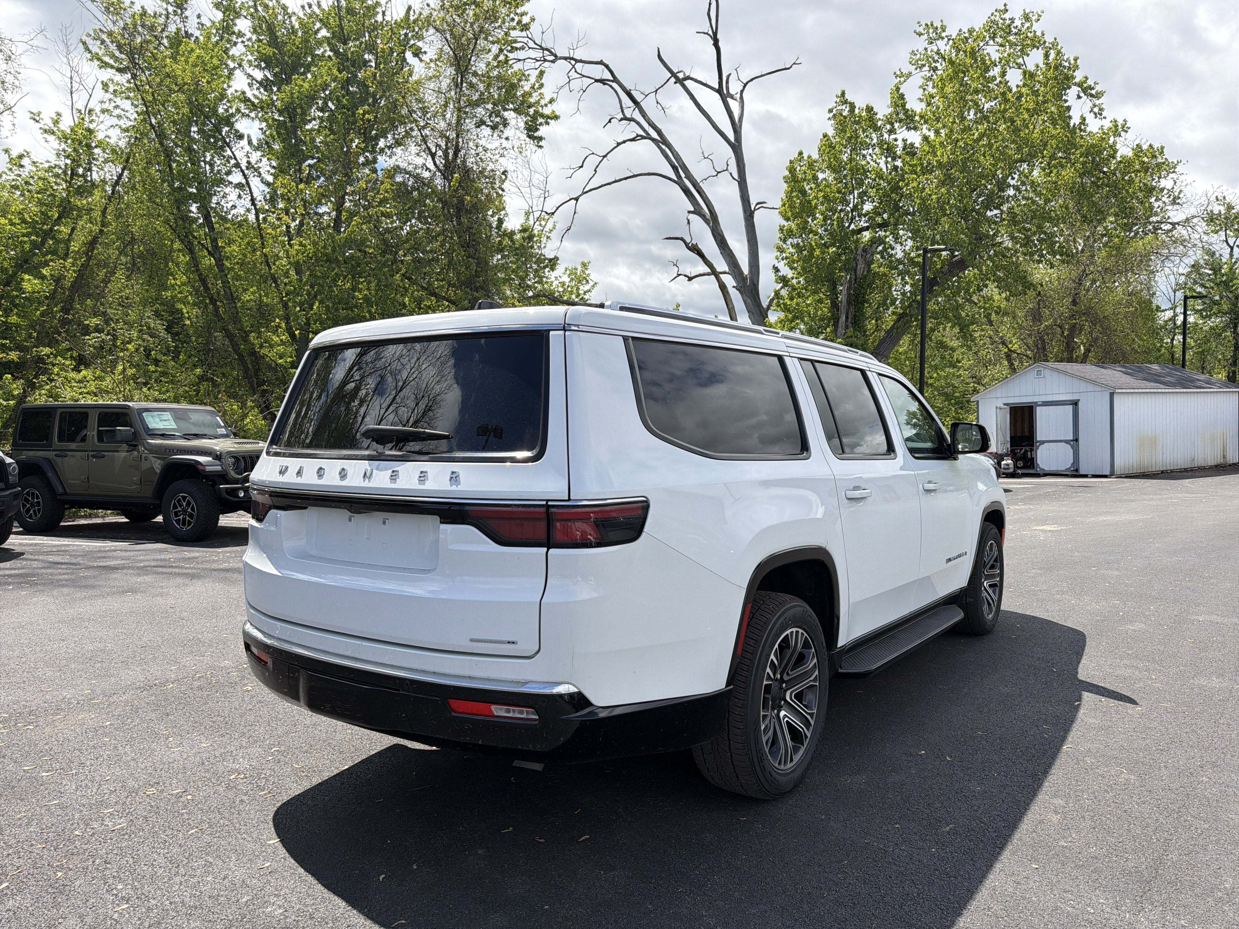 2024 Jeep Wagoneer L Series II