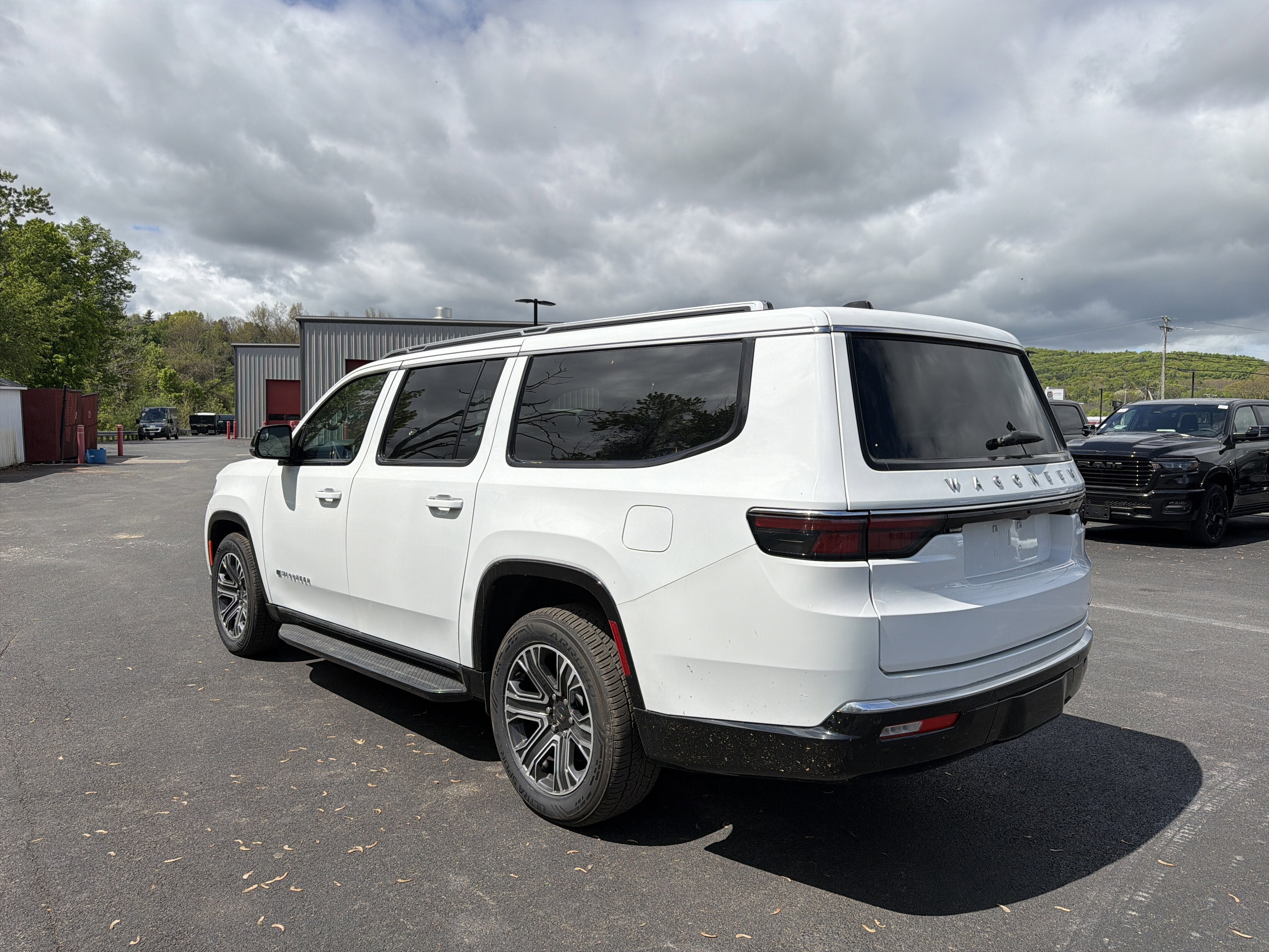 2024 Jeep Wagoneer L Series II
