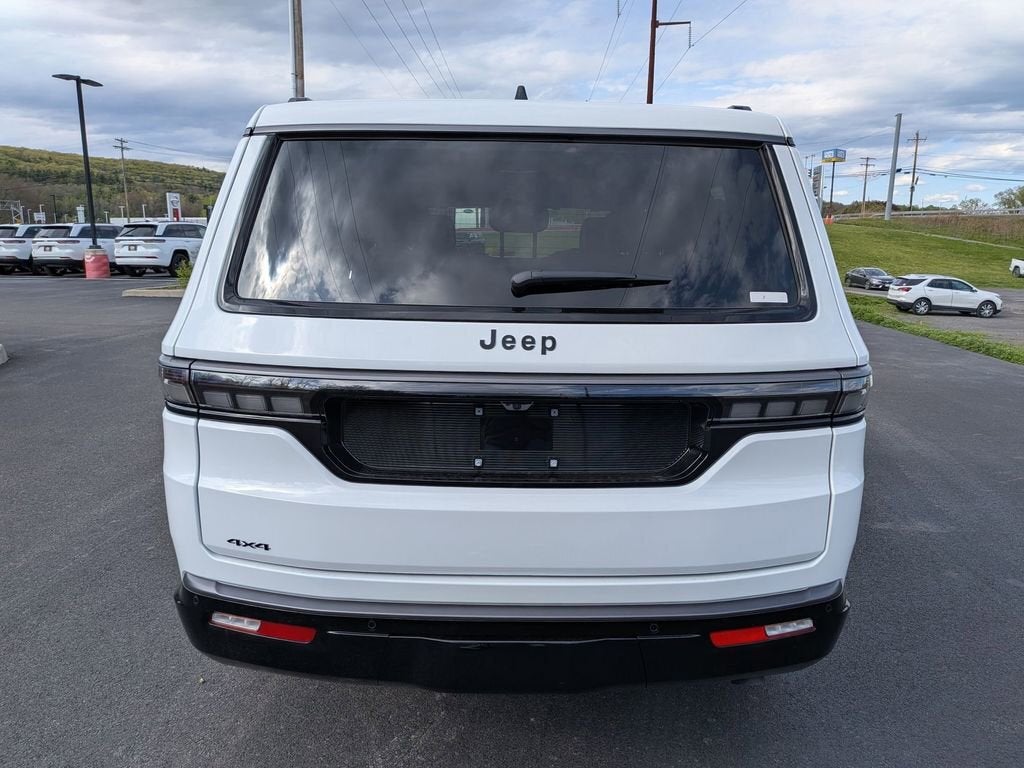 2026 Jeep Grand Wagoneer Limited Reserve