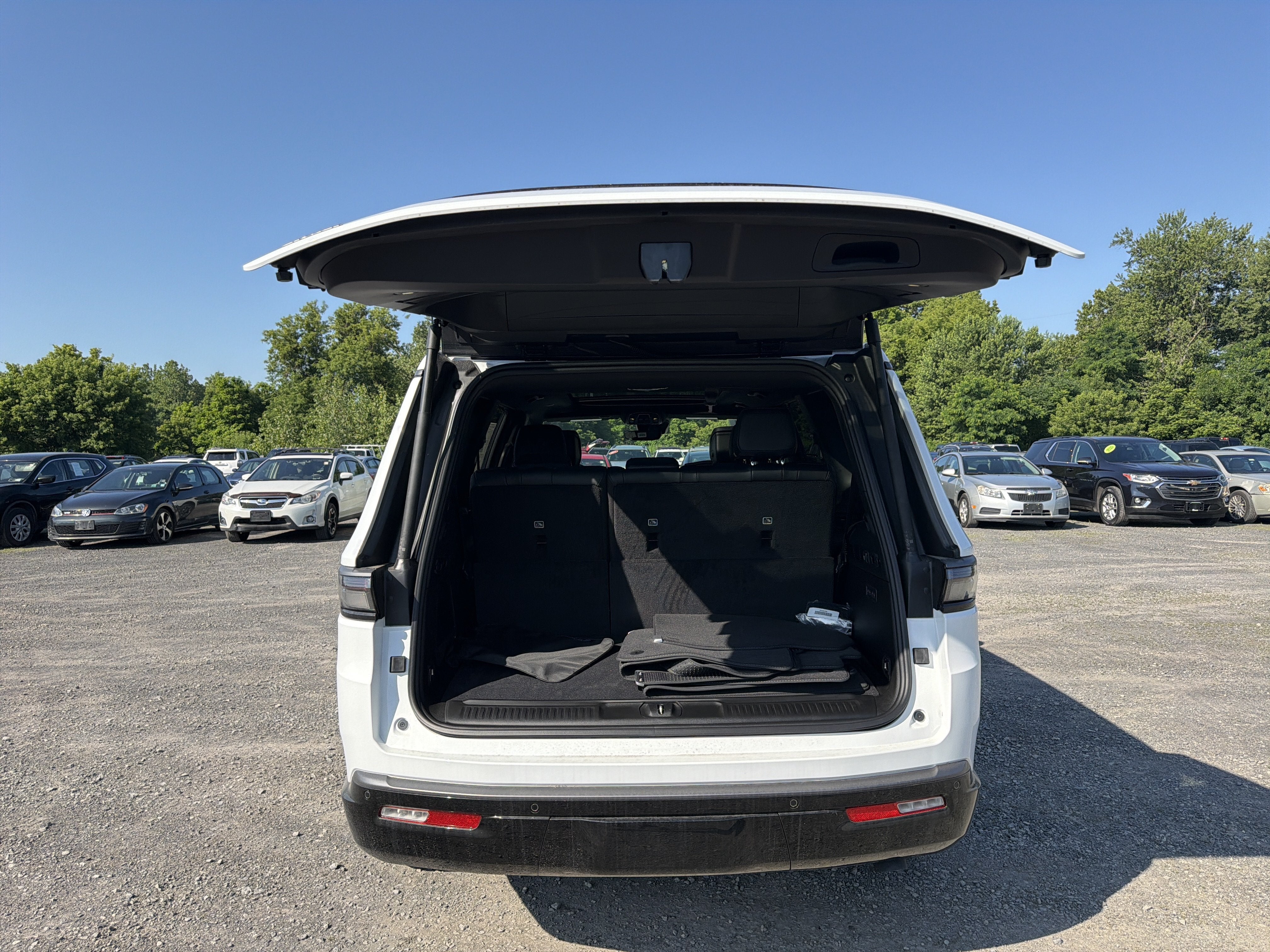 2026 Jeep Grand Wagoneer Limited Reserve