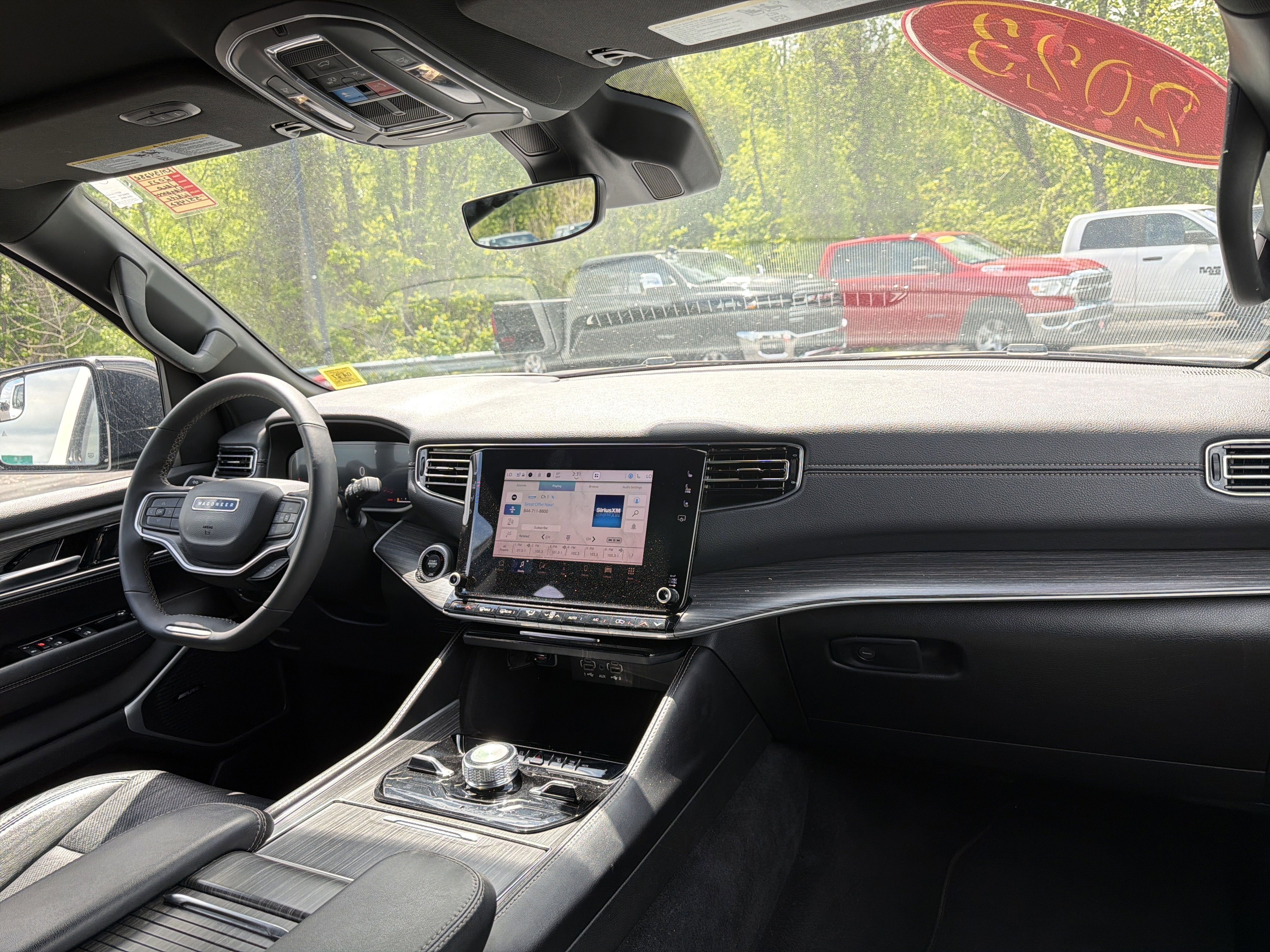 2023 Jeep Wagoneer Series III