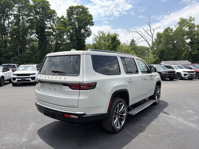 2022 Jeep Wagoneer Series III