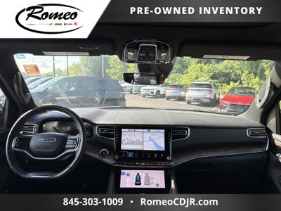 2023 Jeep Grand Wagoneer Base