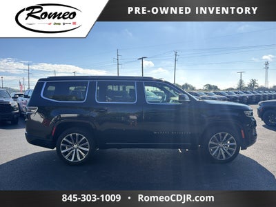 2023 Jeep Grand Wagoneer Base