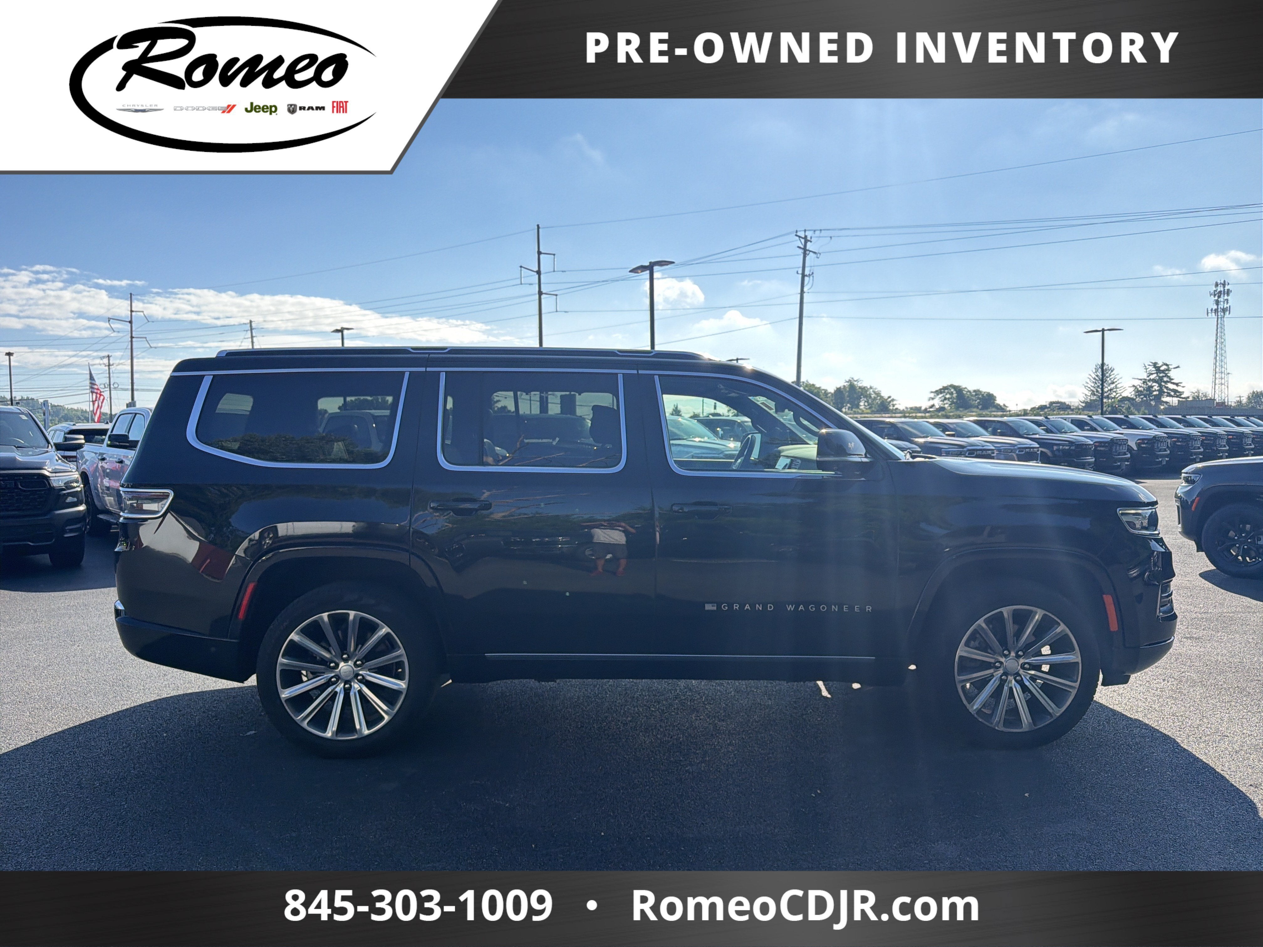 2023 Jeep Grand Wagoneer Base