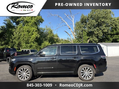 2023 Jeep Grand Wagoneer Base