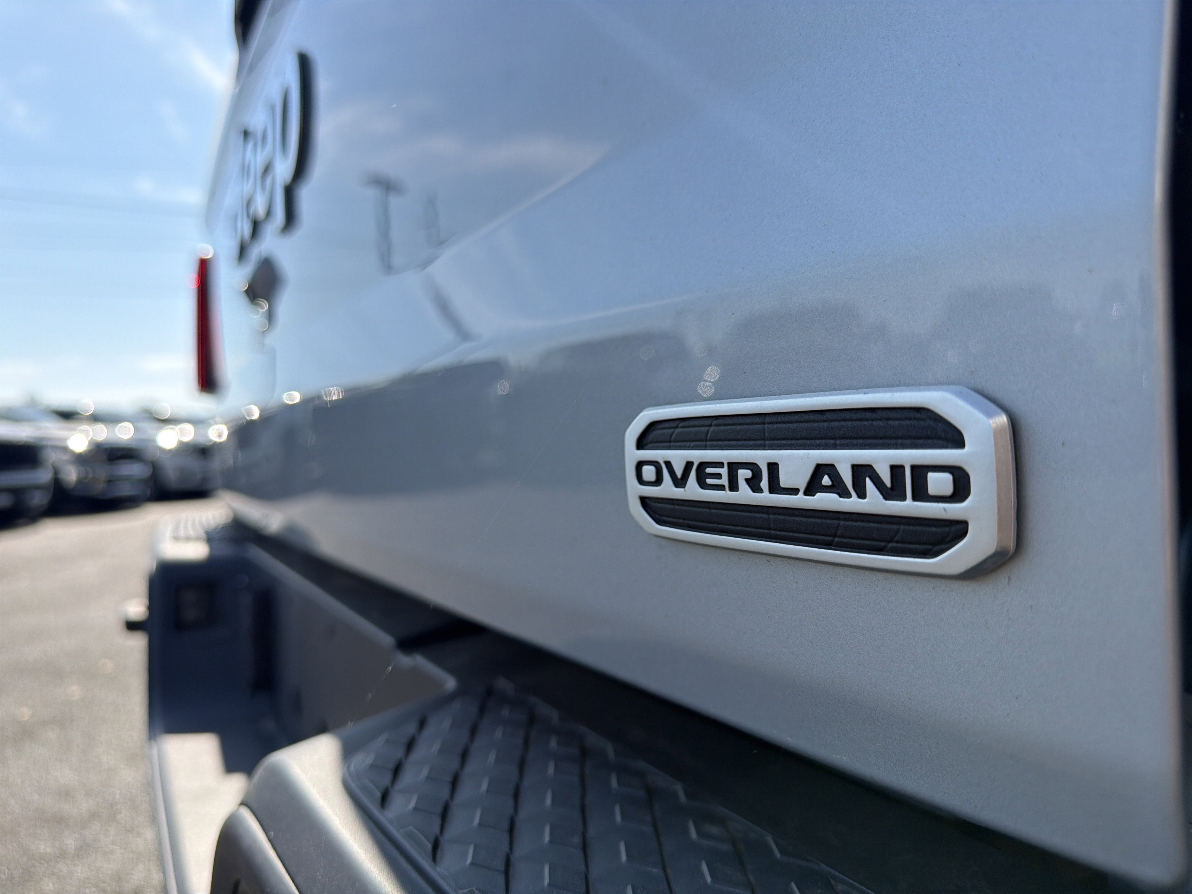 2022 Jeep Gladiator Overland