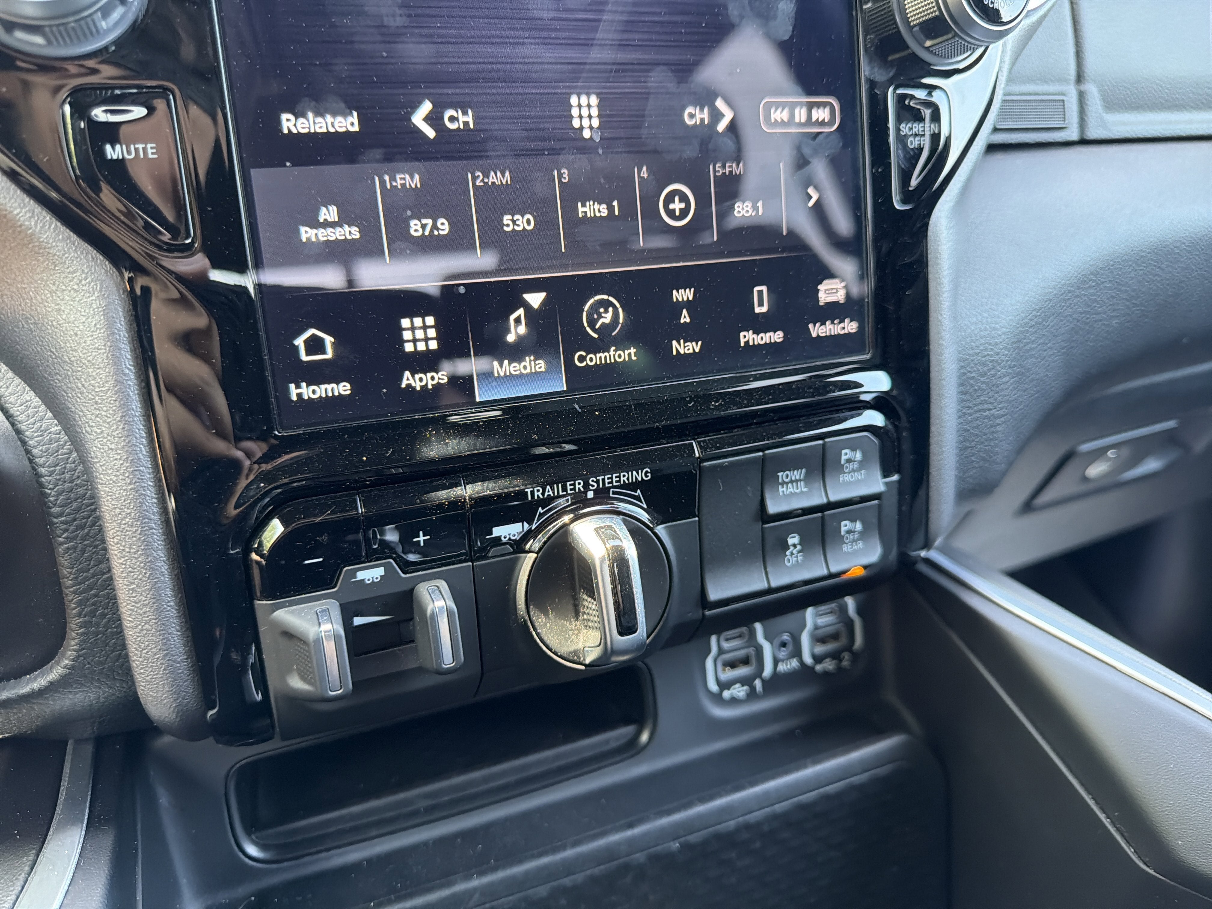 2023 RAM 1500 Big Horn/Lone Star