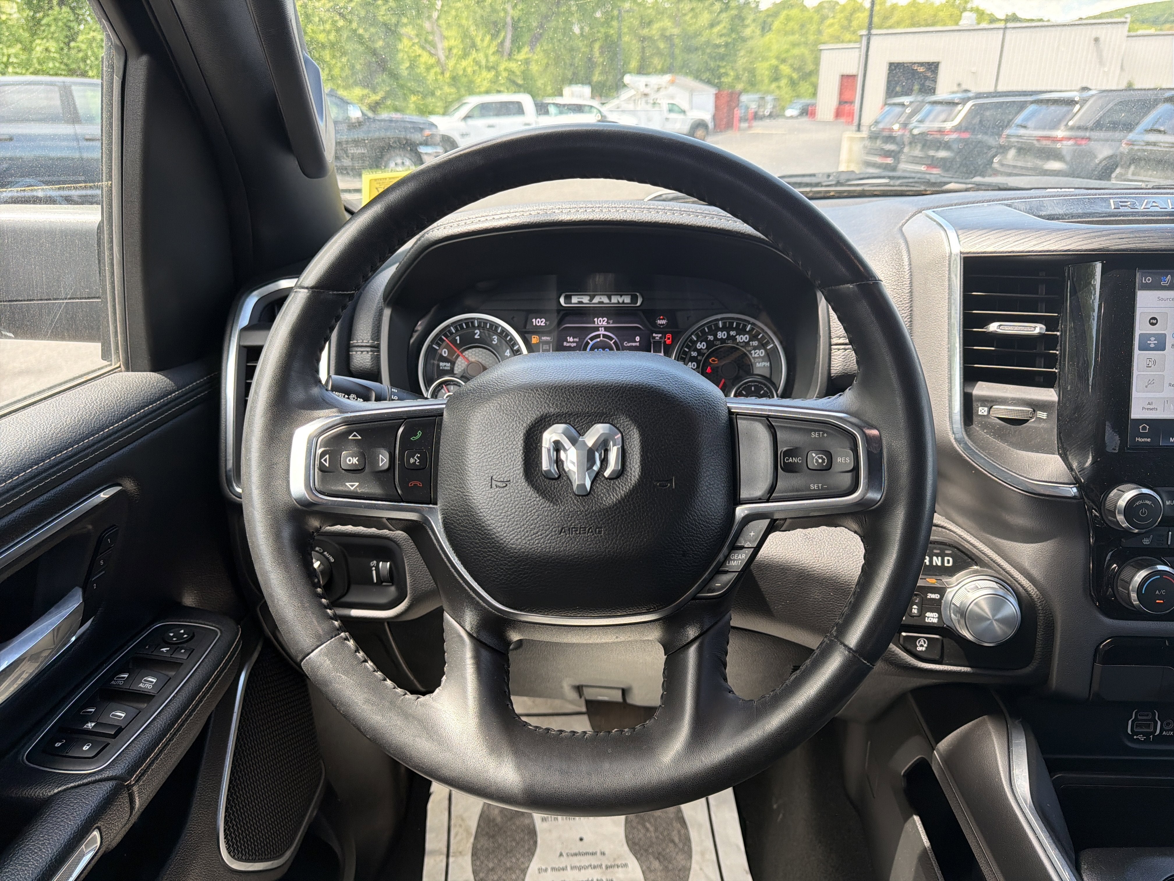 2024 RAM 1500 Laramie