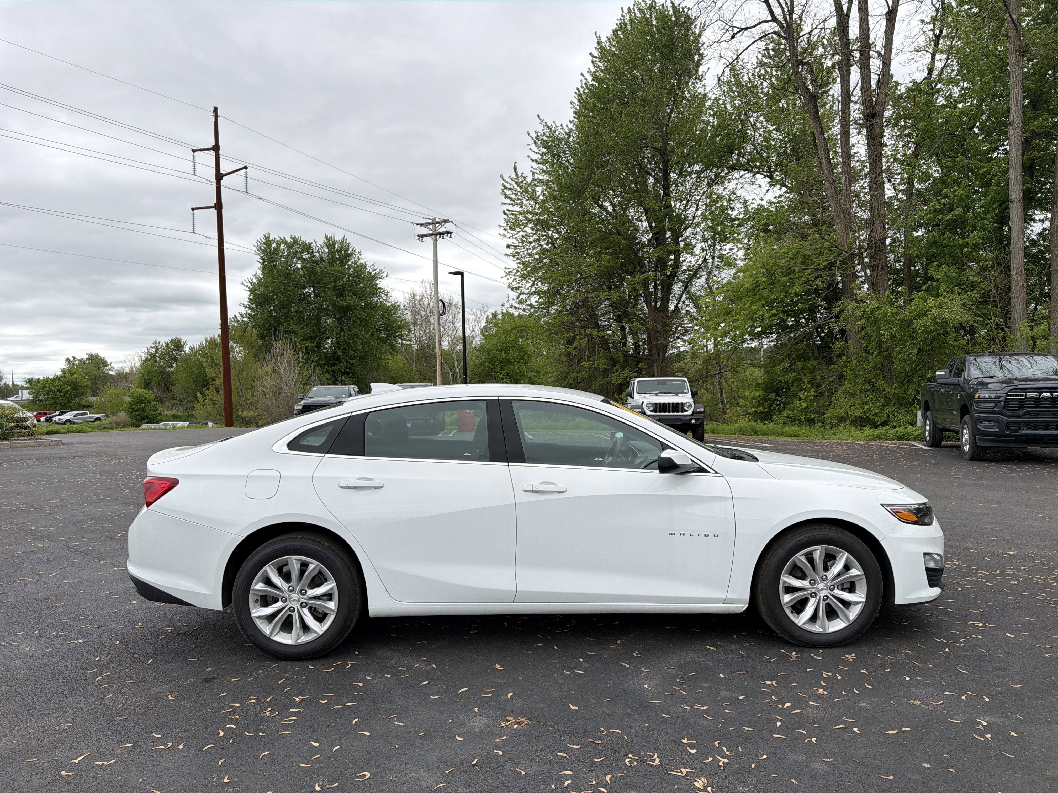 2024 Chevrolet Malibu LT