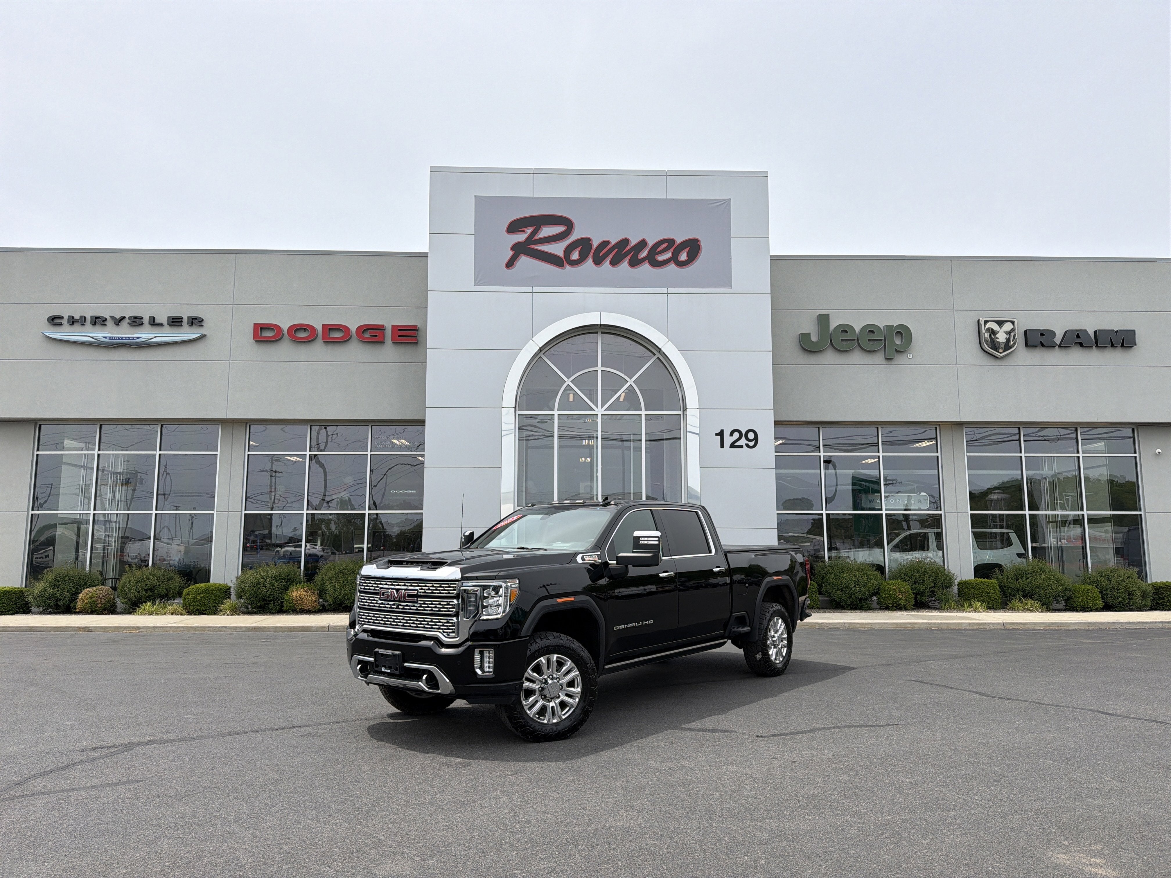 2023 GMC Sierra 3500HD Denali