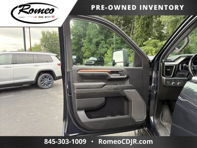 2024 GMC Sierra 3500HD Denali
