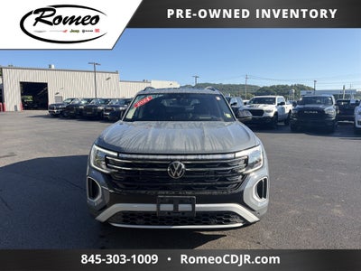 2024 Volkswagen Atlas 2.0T Peak Edition SEL