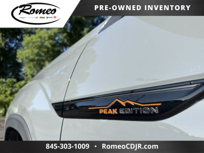 2024 Volkswagen Atlas 2.0T Peak Edition SEL