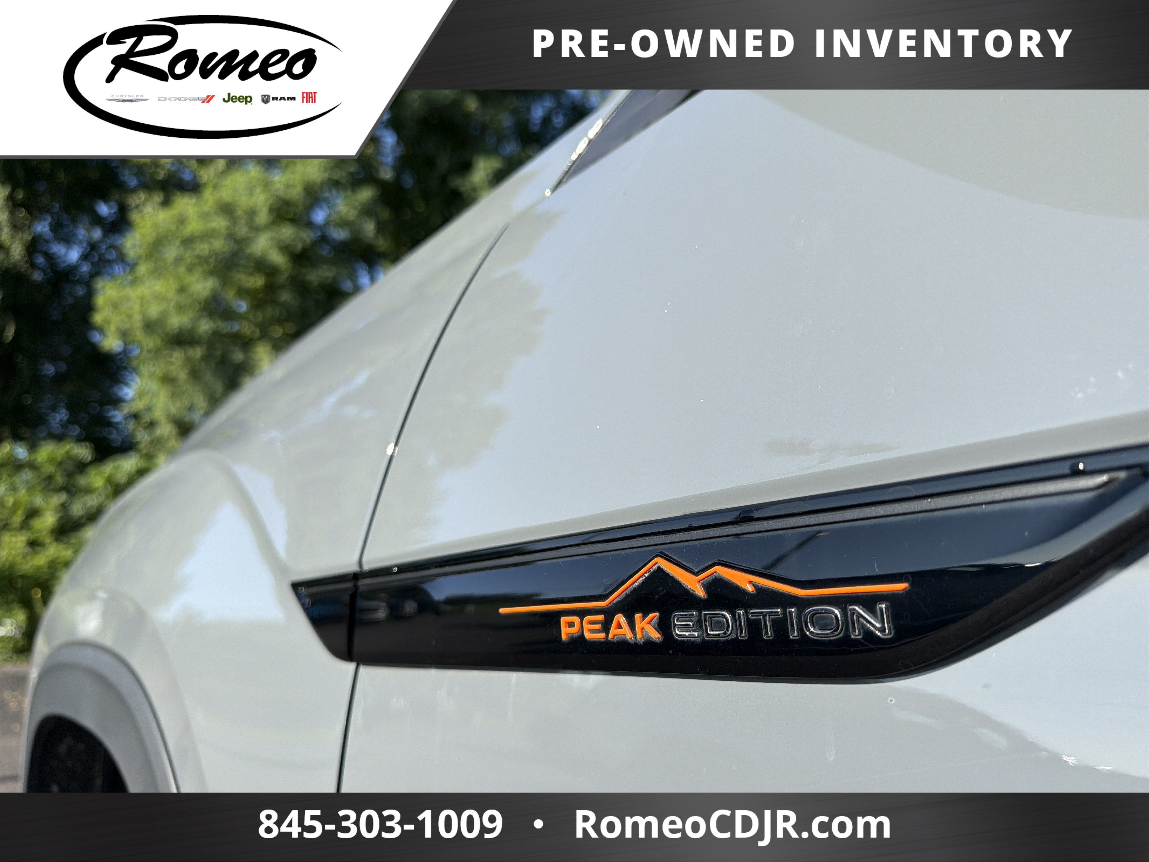 2024 Volkswagen Atlas 2.0T Peak Edition SEL