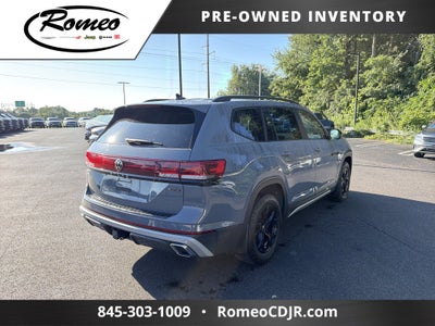 2024 Volkswagen Atlas 2.0T Peak Edition SEL