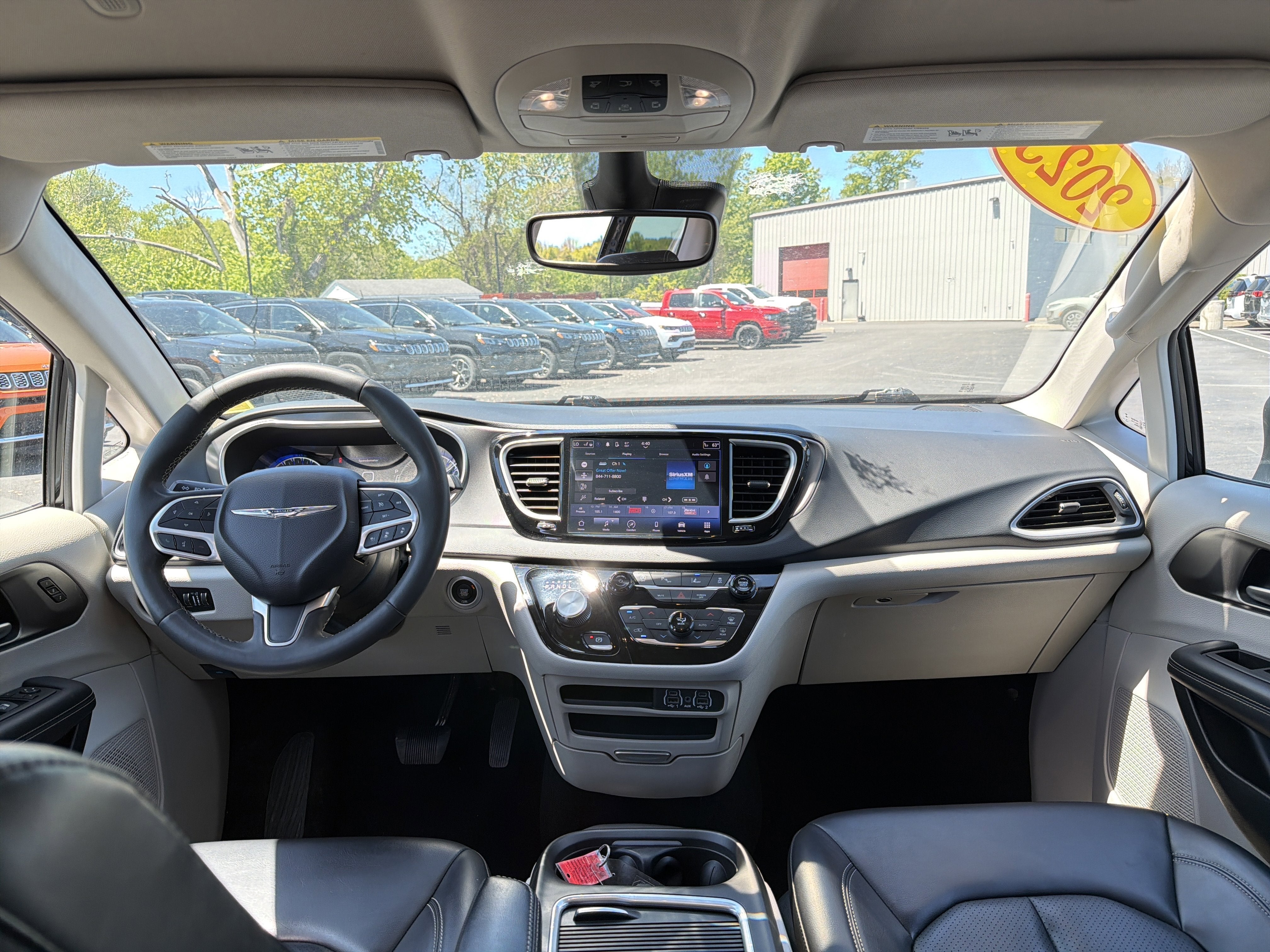 2023 Chrysler Pacifica Touring L