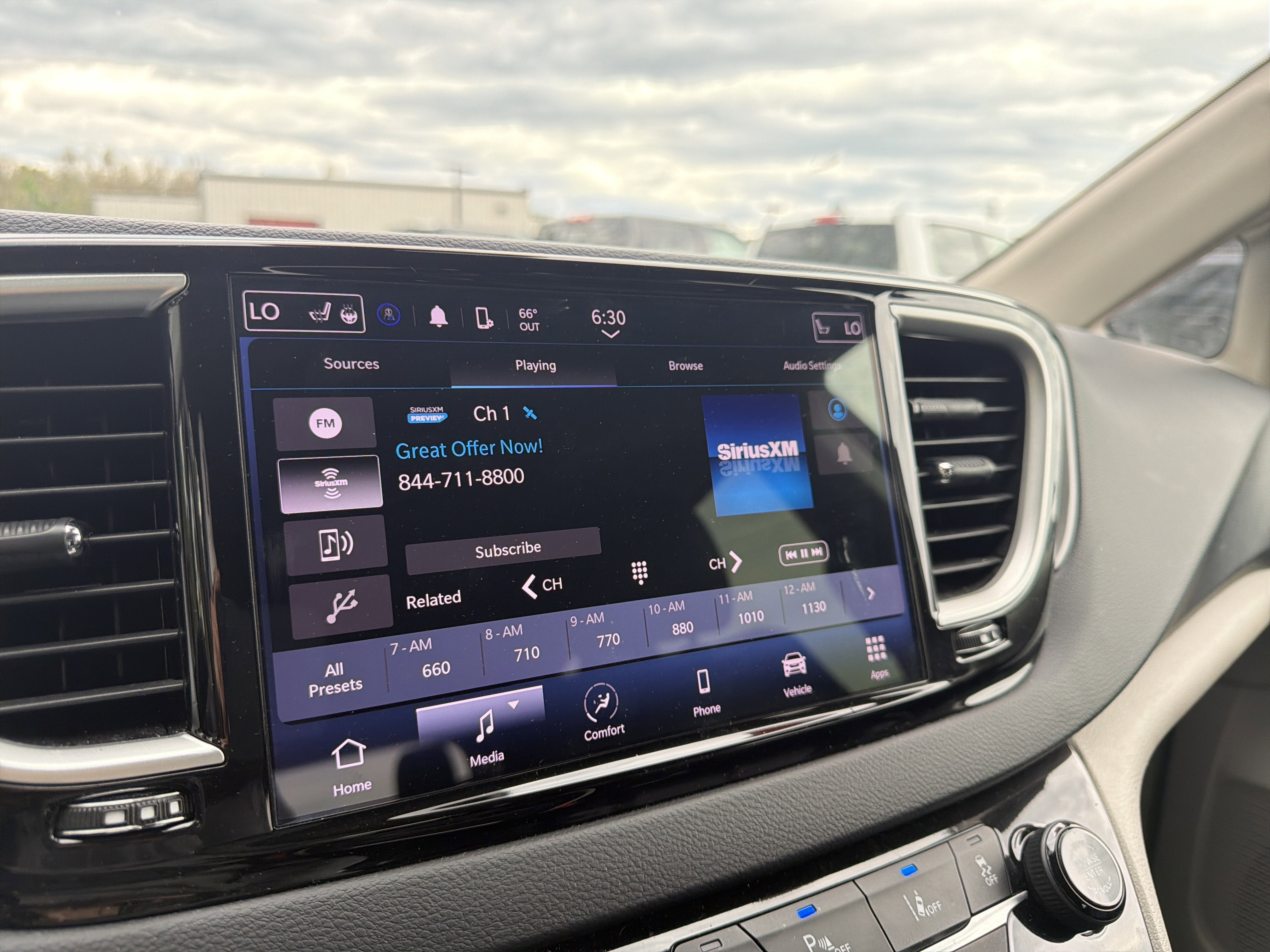 2023 Chrysler Pacifica Touring L