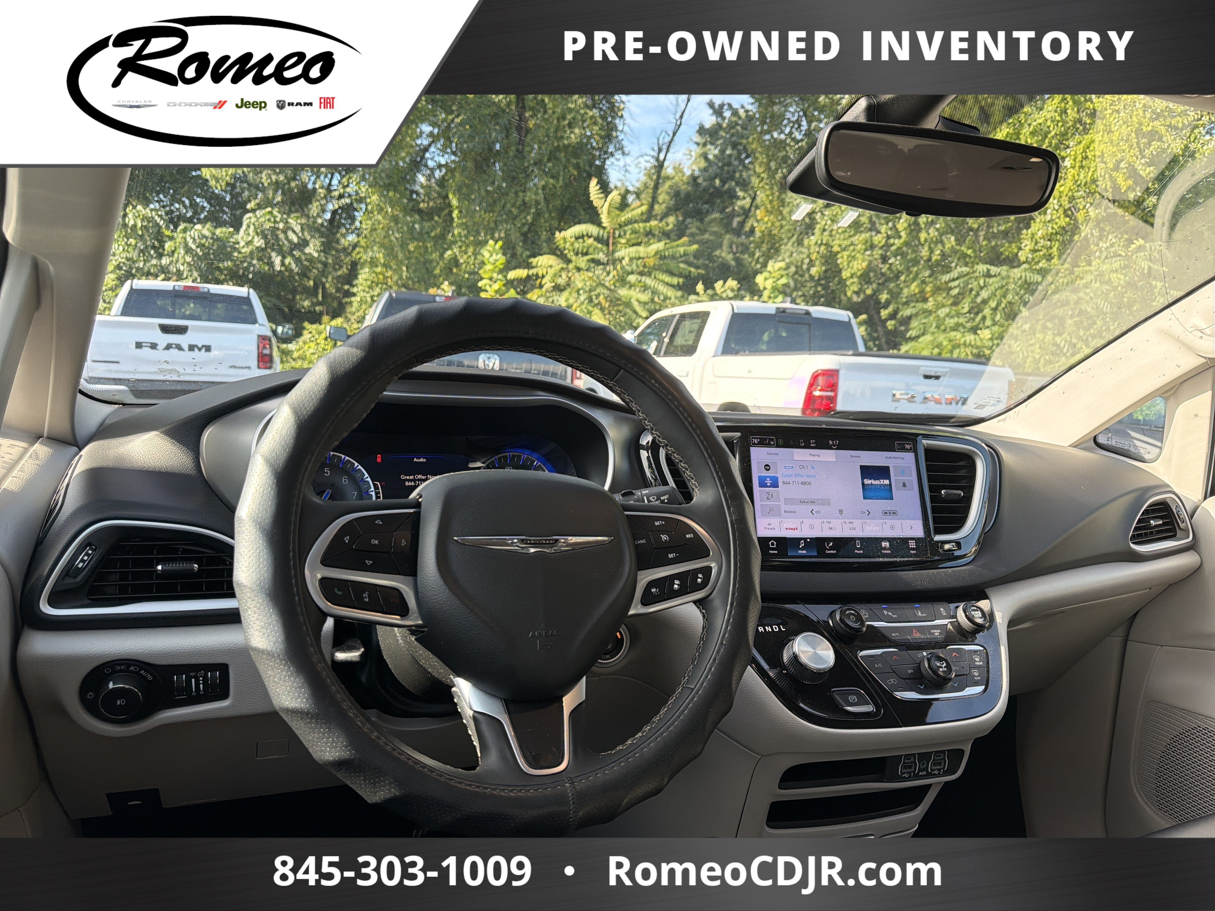 2024 Chrysler Pacifica Touring L