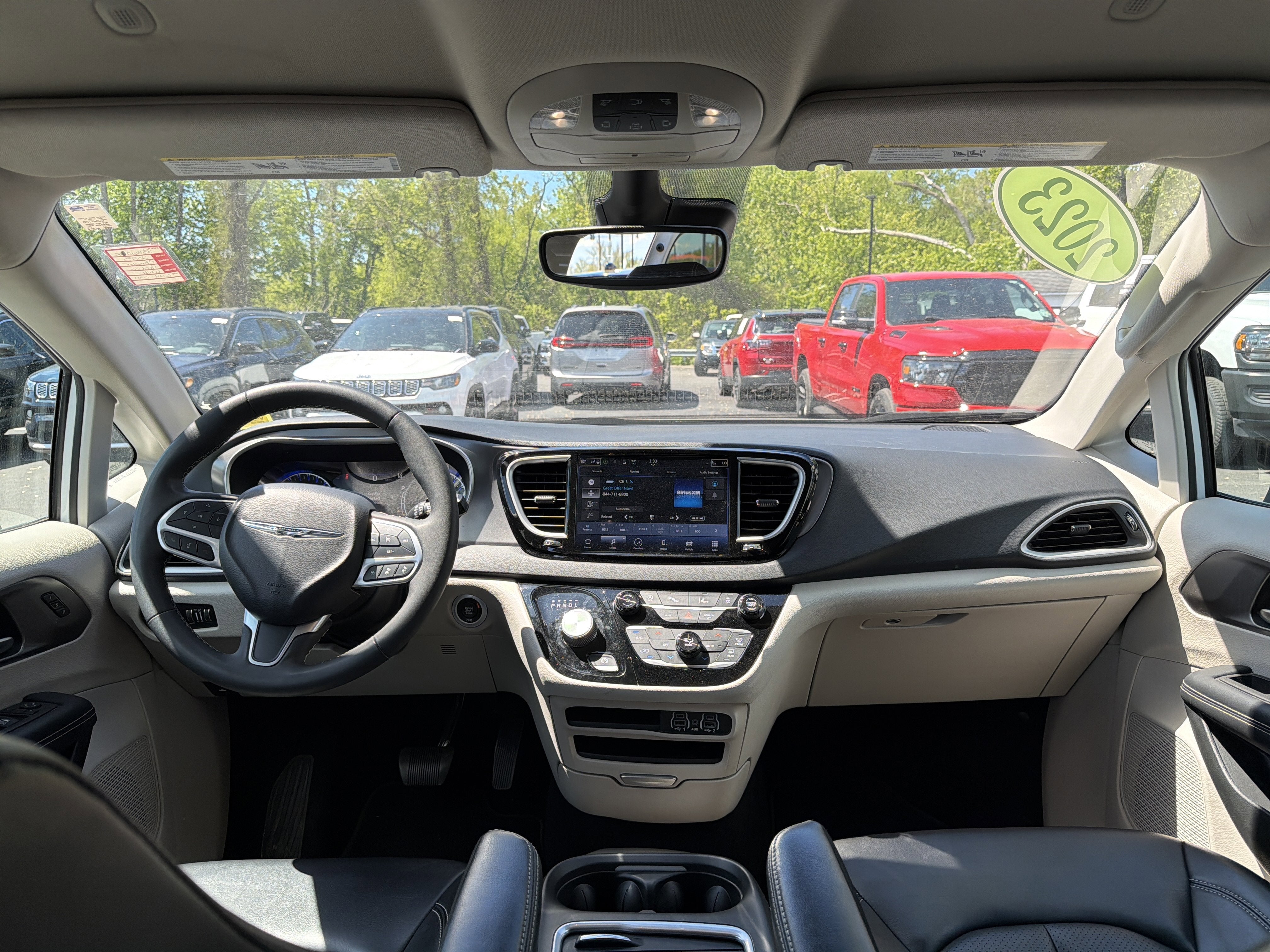 2023 Chrysler Pacifica Touring L