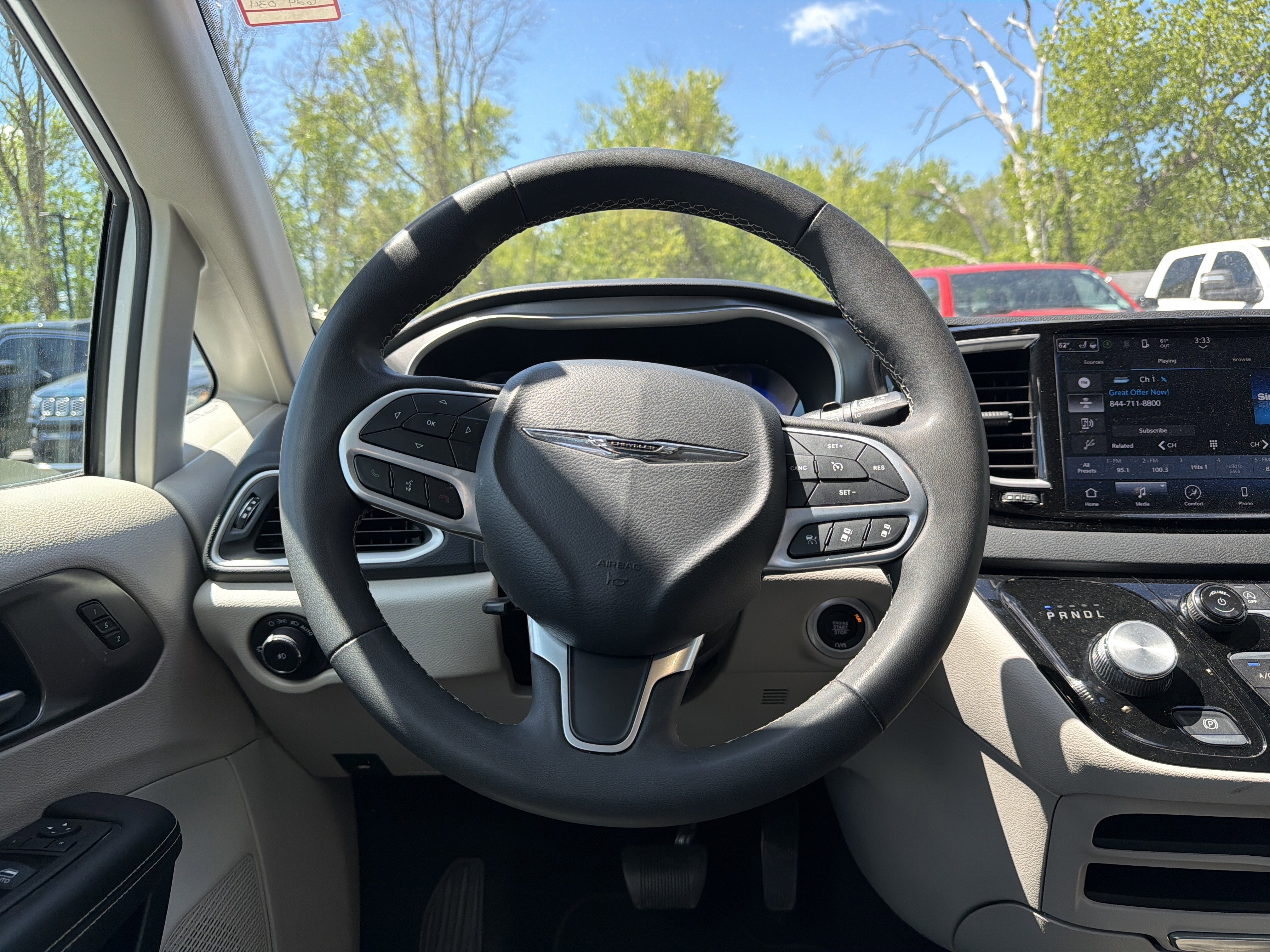 2023 Chrysler Pacifica Touring L