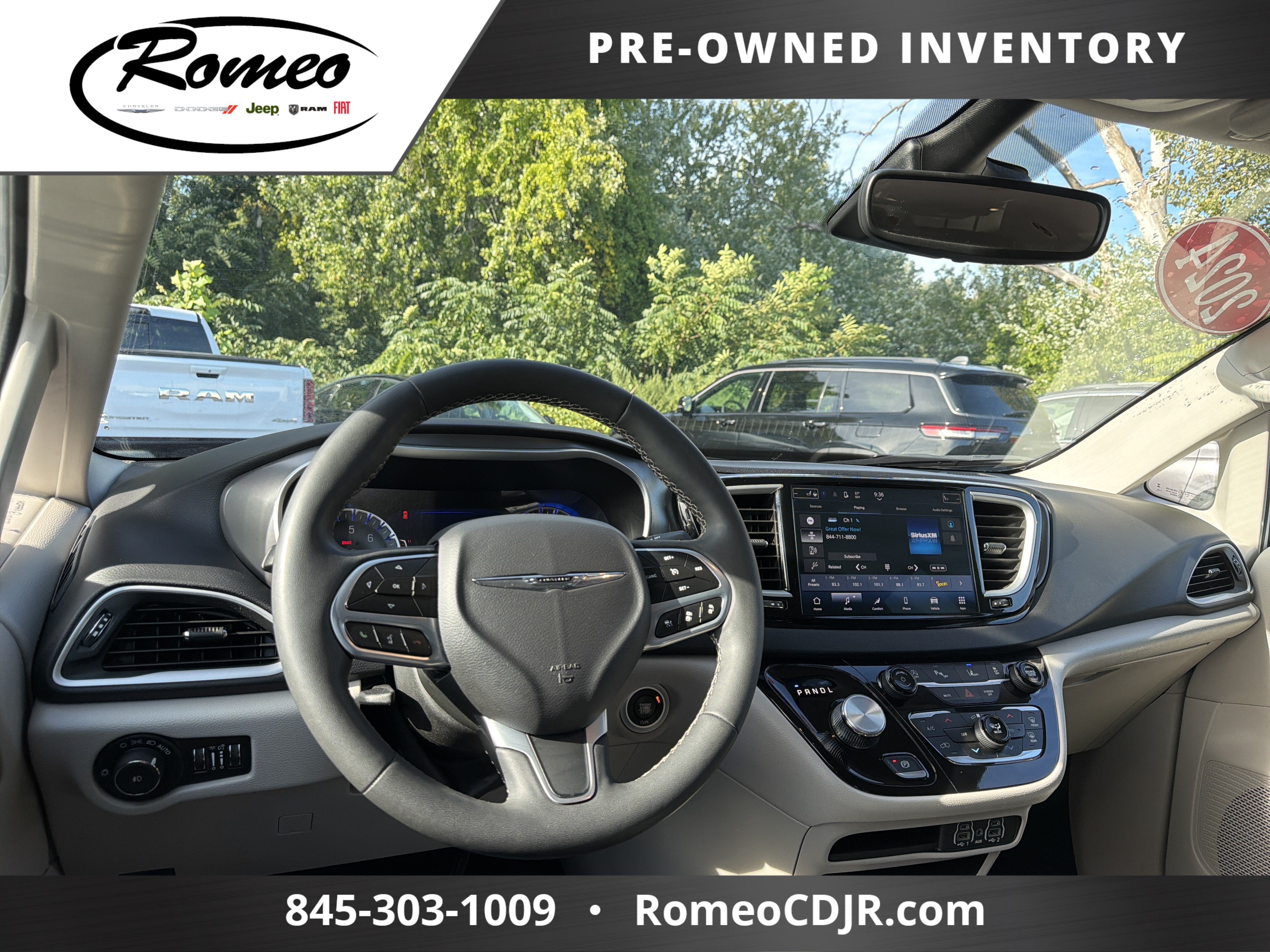 2024 Chrysler Pacifica Touring L
