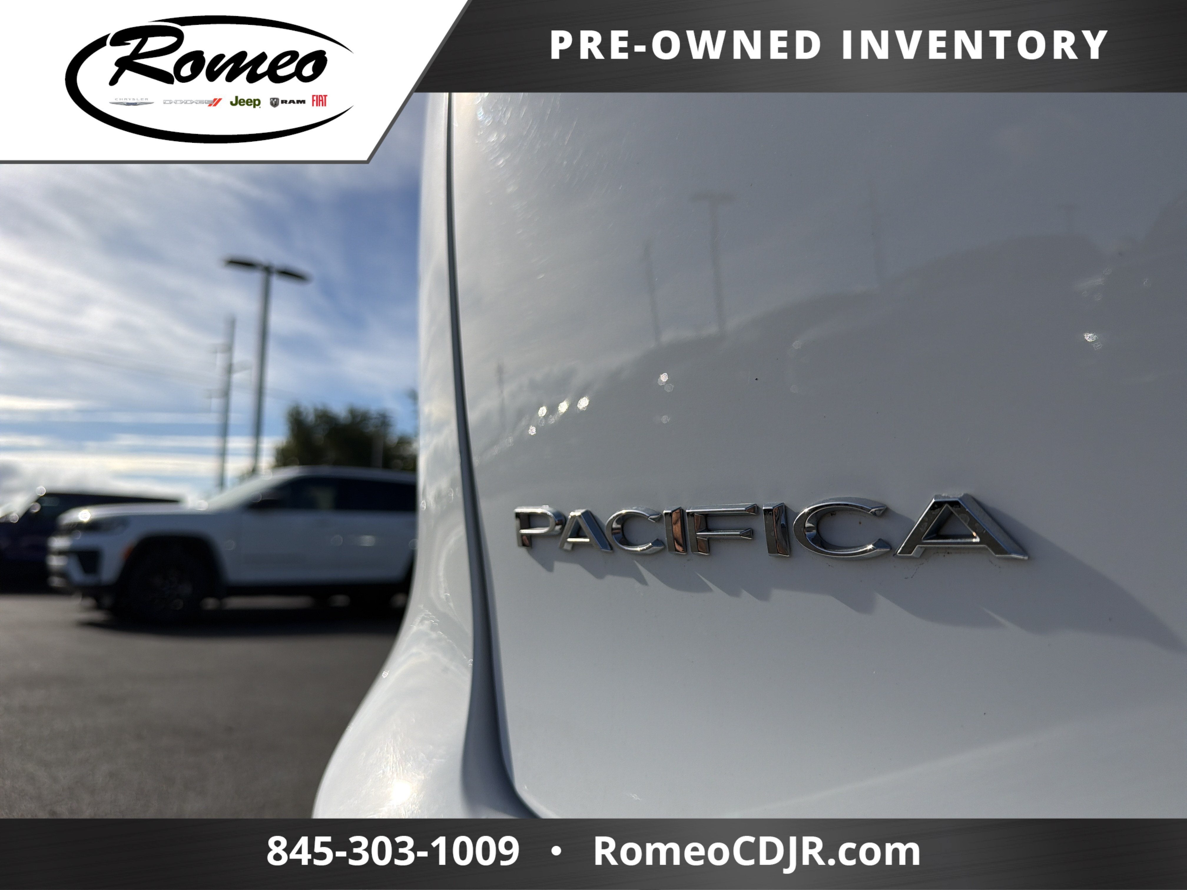 2024 Chrysler Pacifica Touring L
