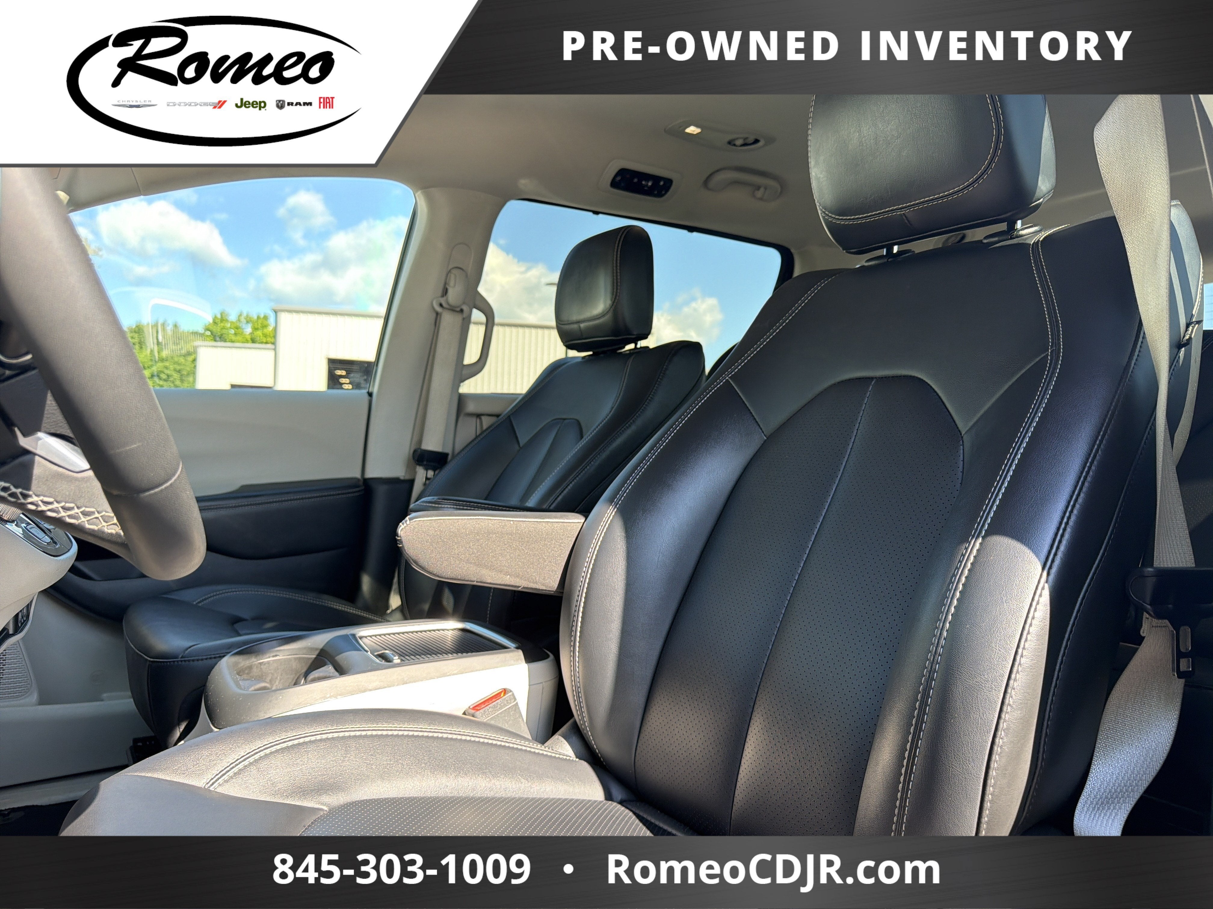 2024 Chrysler Pacifica Touring L