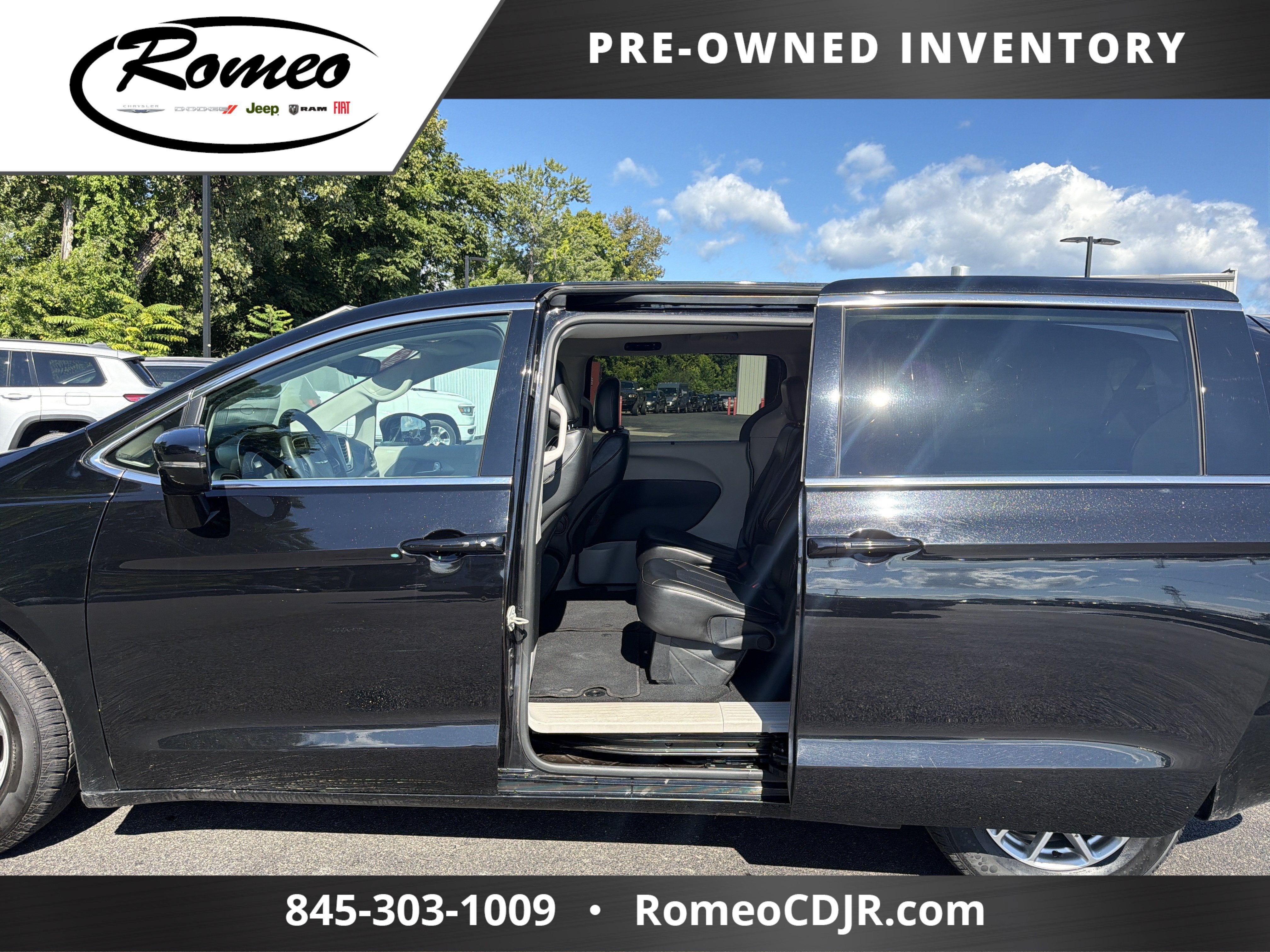 2024 Chrysler Pacifica Touring L