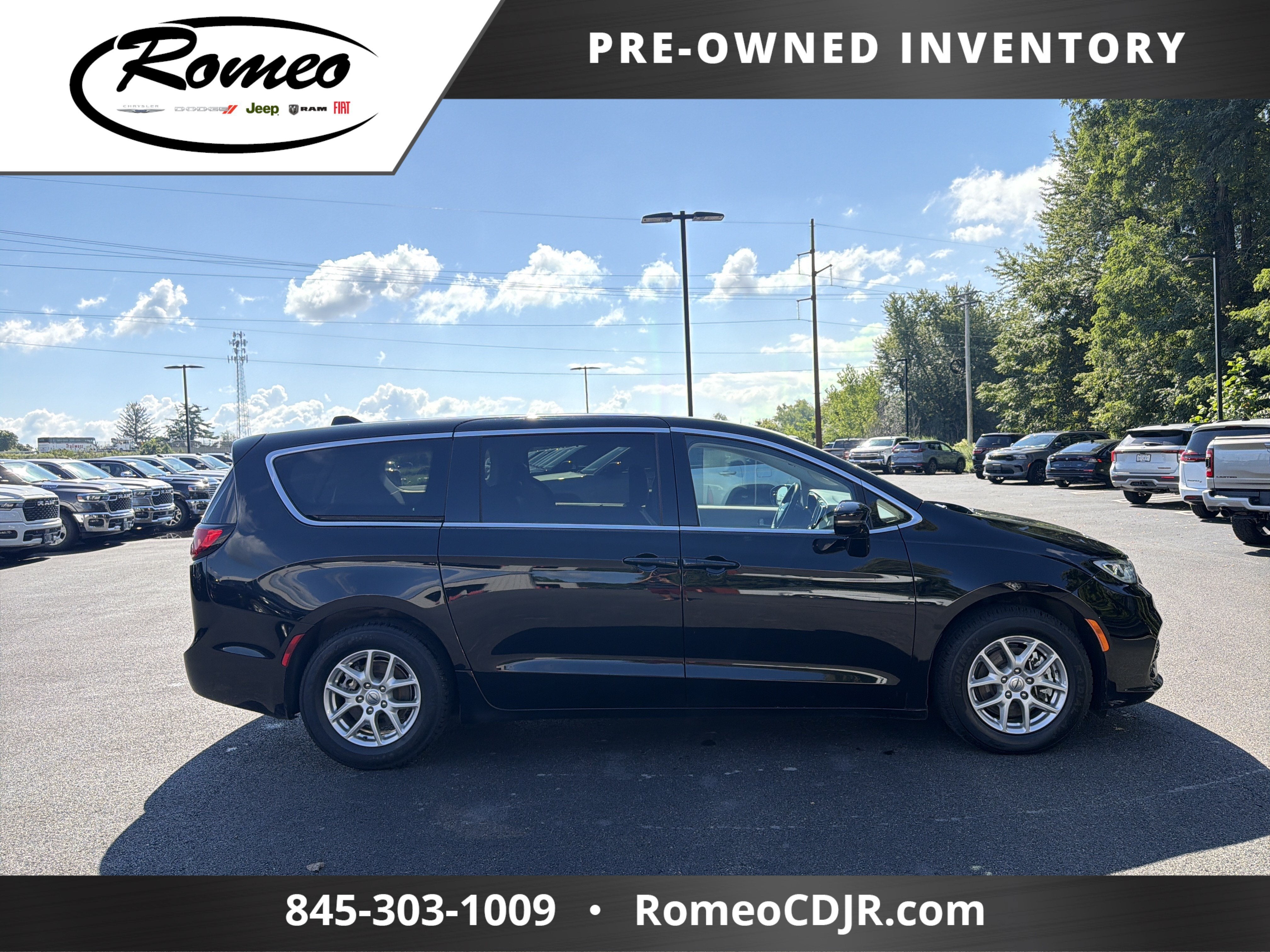 2024 Chrysler Pacifica Touring L