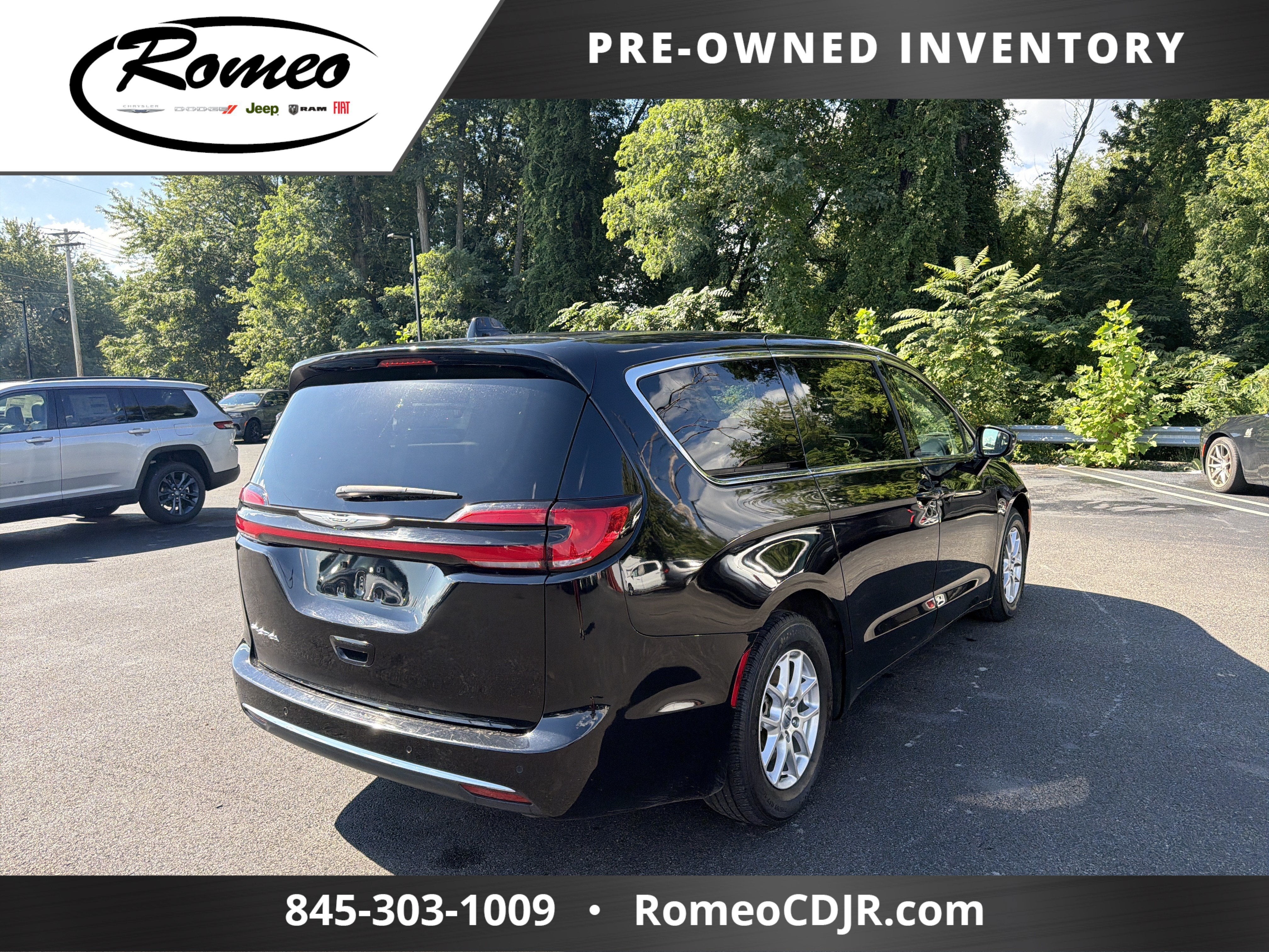 2024 Chrysler Pacifica Touring L