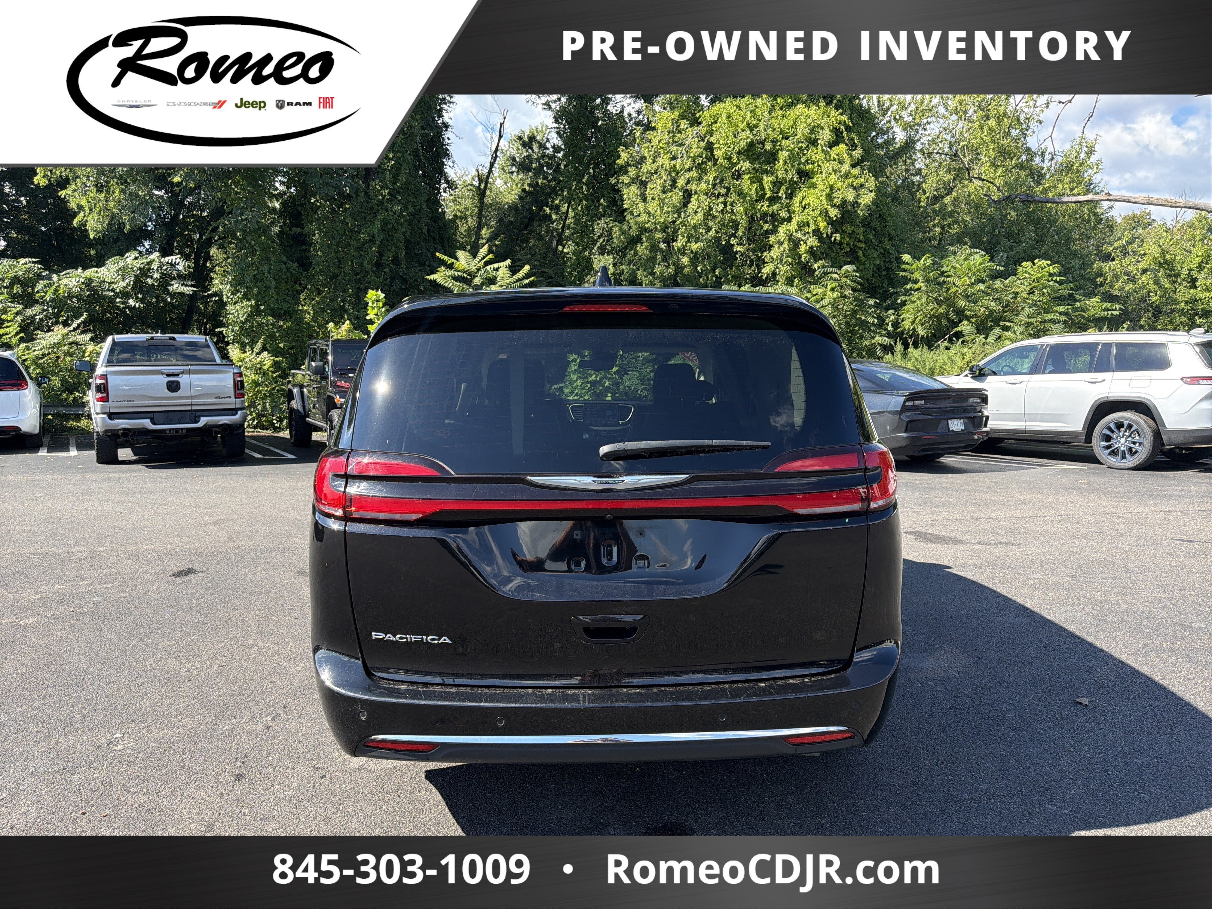 2024 Chrysler Pacifica Touring L