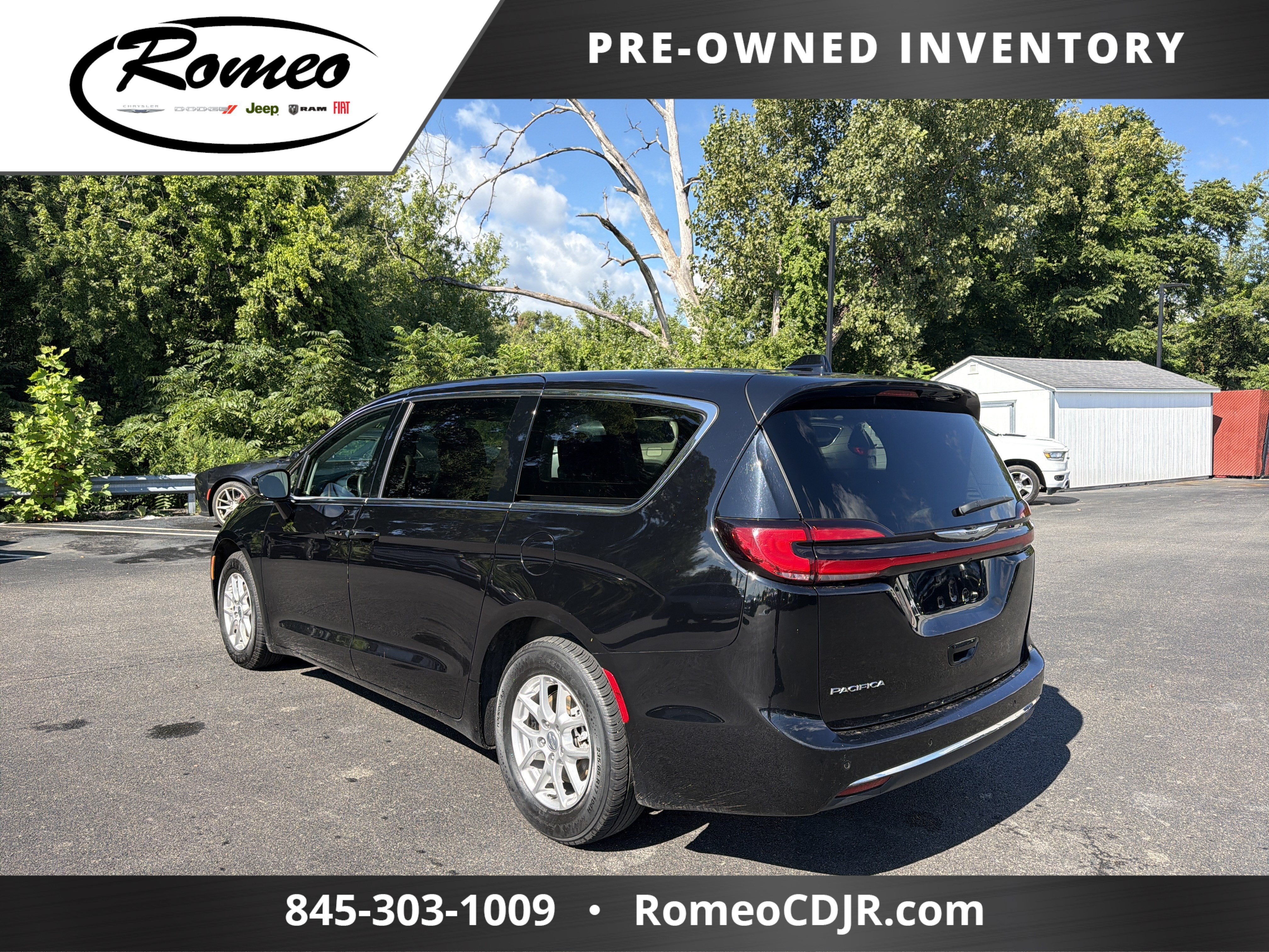 2024 Chrysler Pacifica Touring L