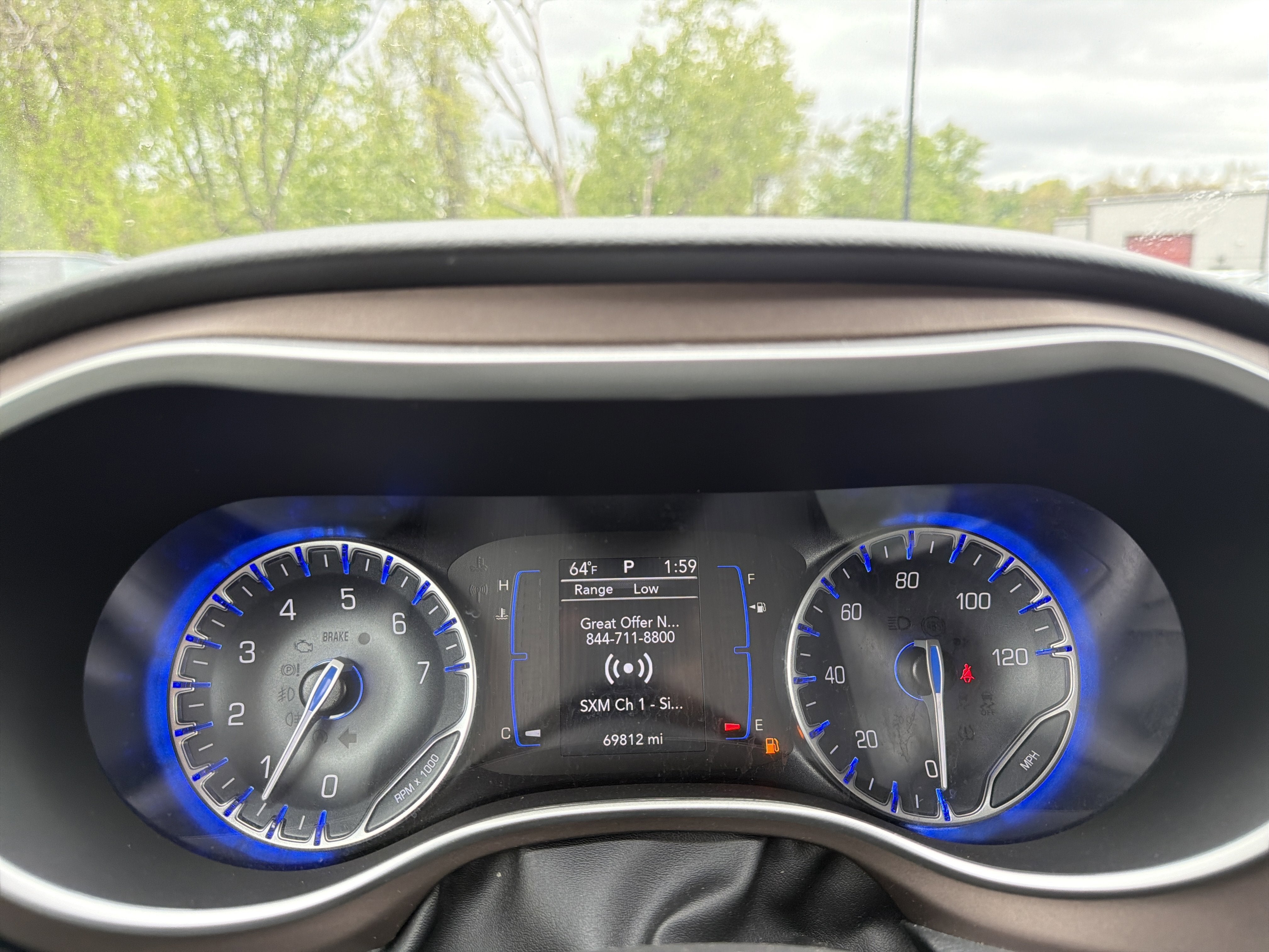 2022 Chrysler Voyager LX