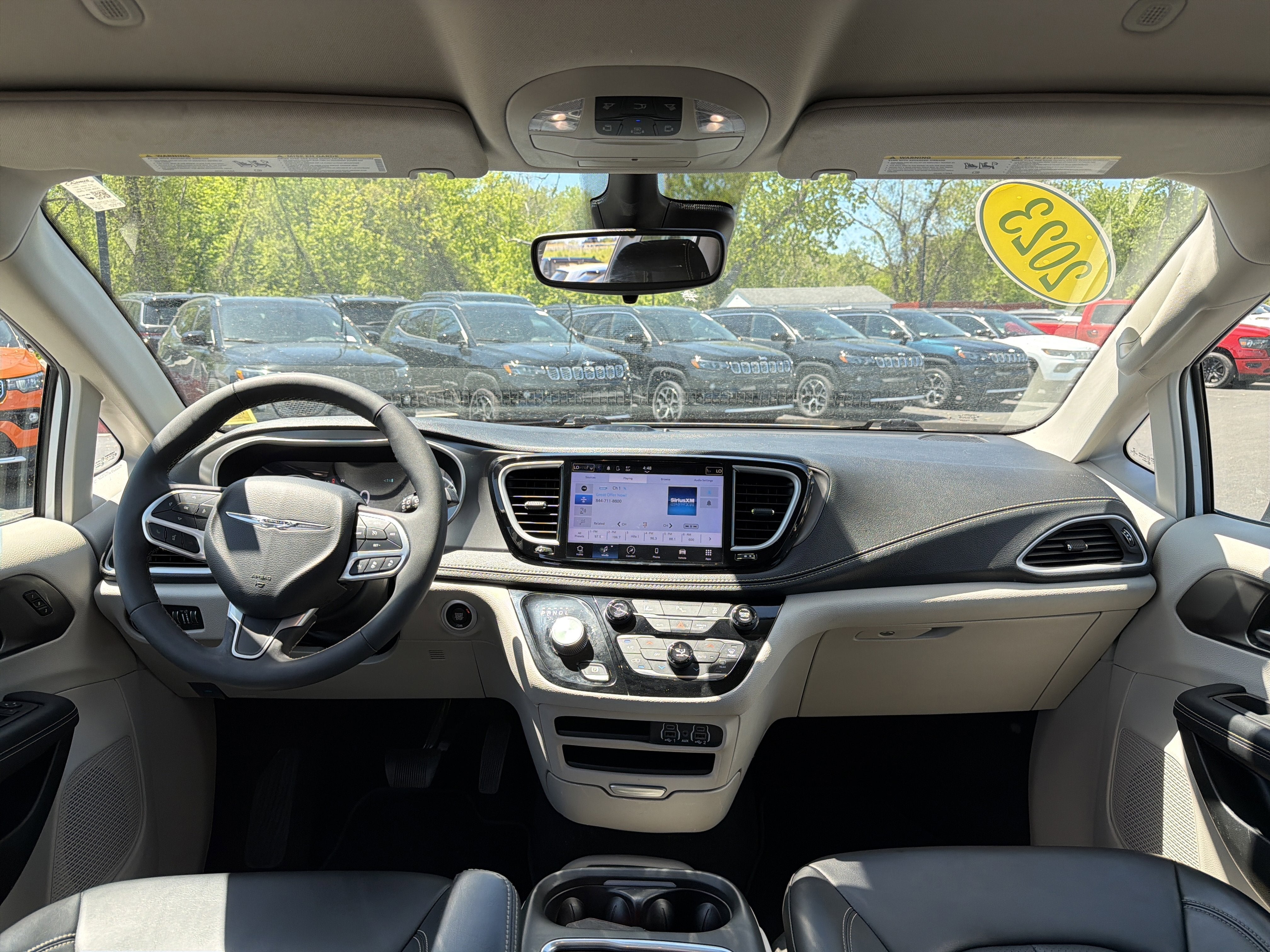 2023 Chrysler Pacifica Plug-In Hybrid Touring L