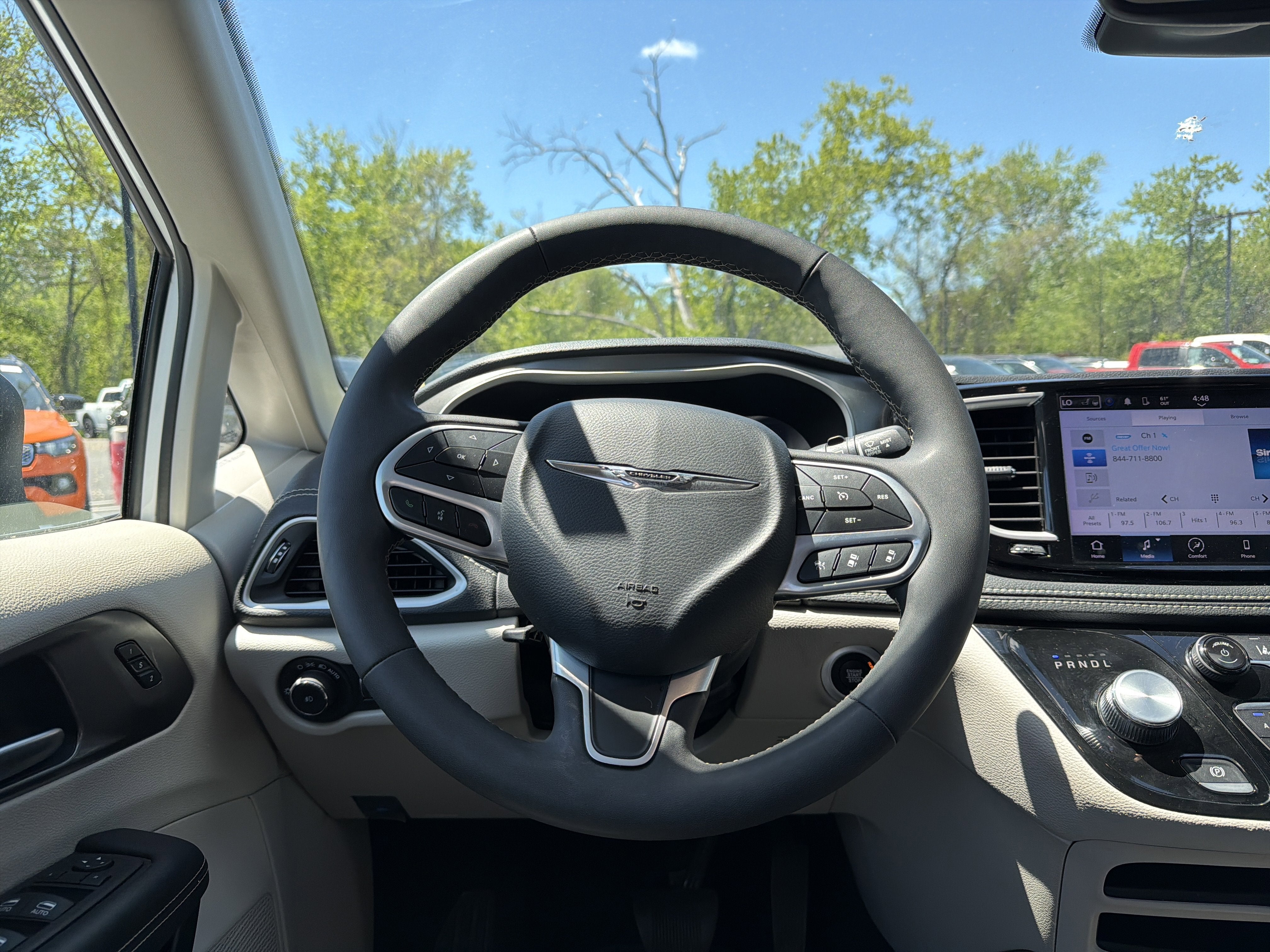 2023 Chrysler Pacifica Plug-In Hybrid Touring L