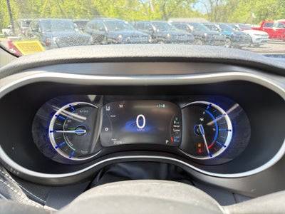 2023 Chrysler Pacifica Plug-In Hybrid Touring L
