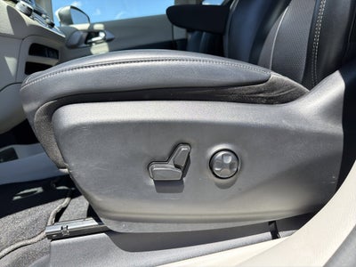 2023 Chrysler Pacifica Plug-In Hybrid Touring L
