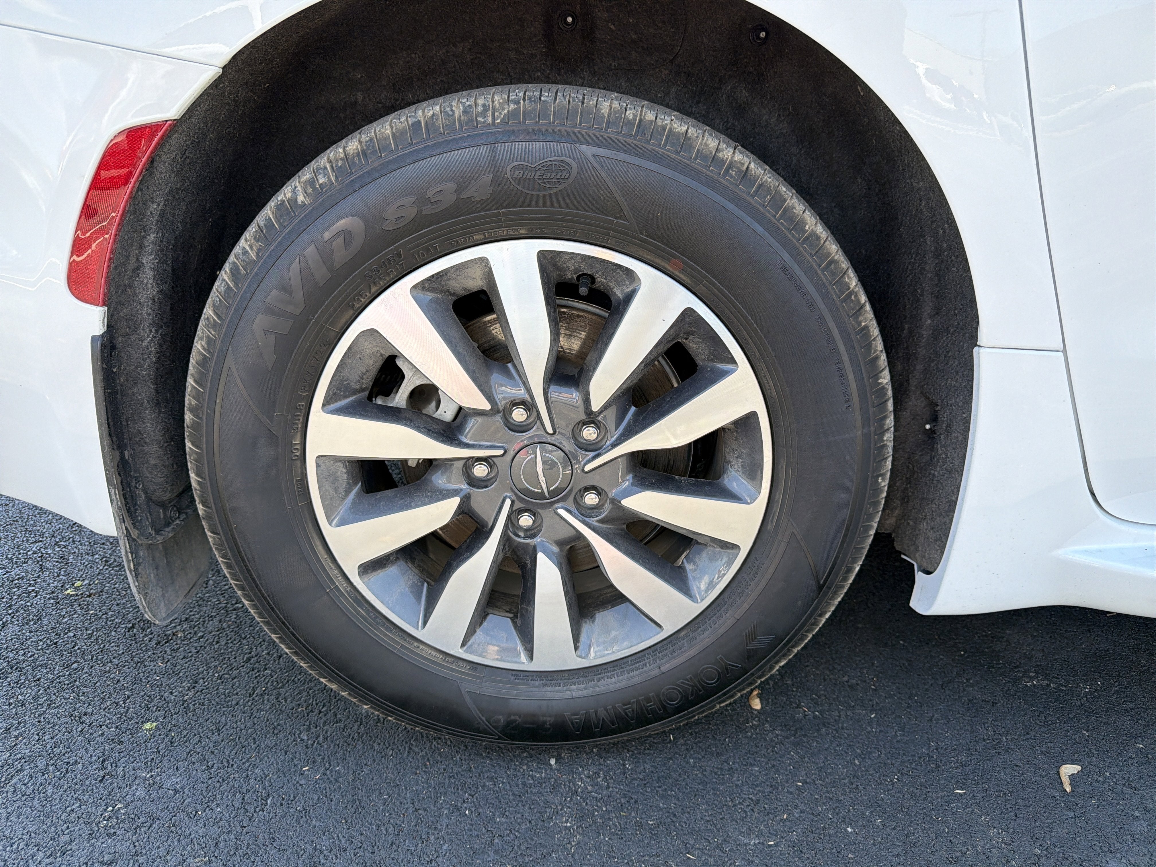 2023 Chrysler Pacifica Plug-In Hybrid Touring L