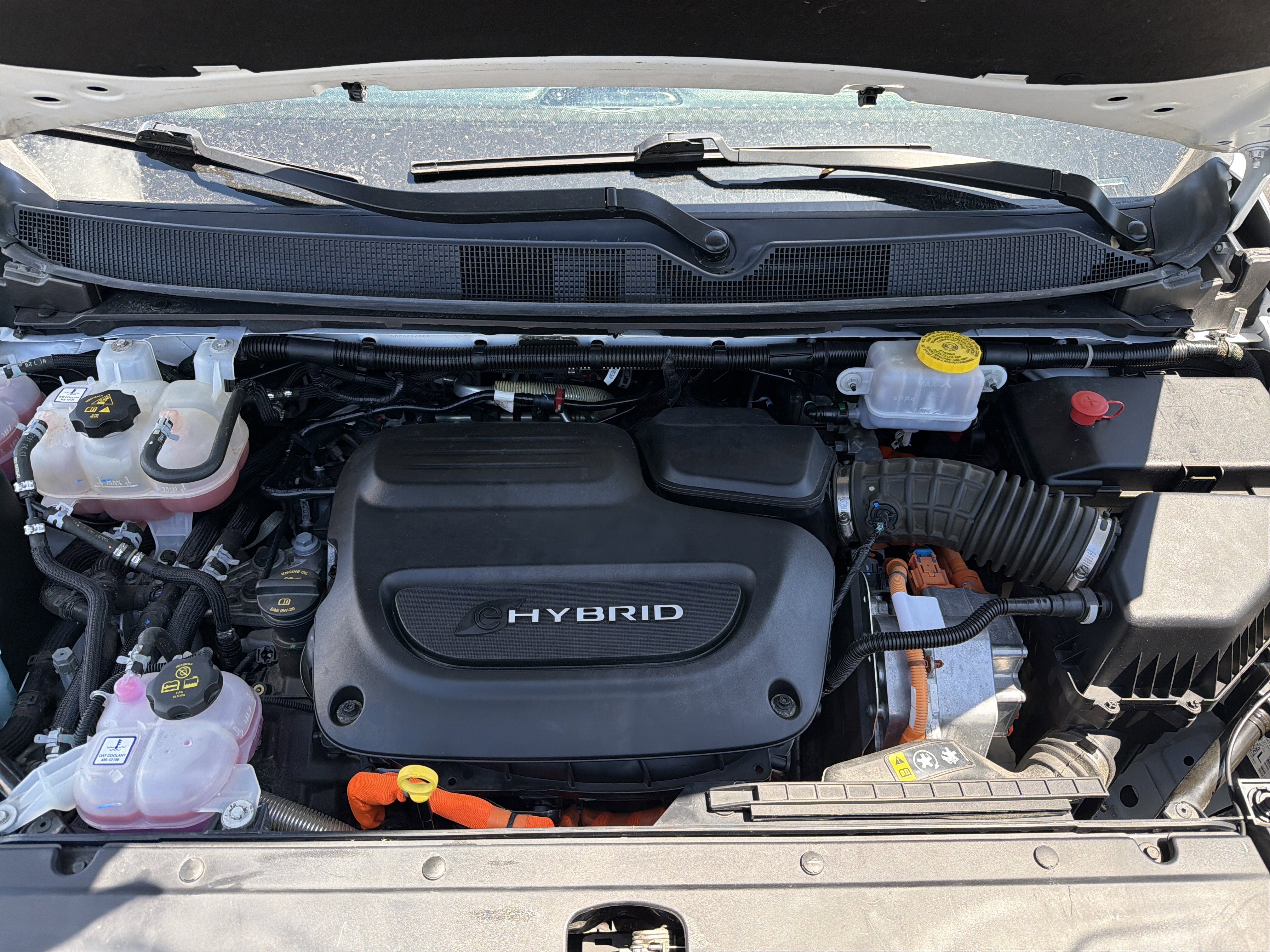 2023 Chrysler Pacifica Plug-In Hybrid Touring L