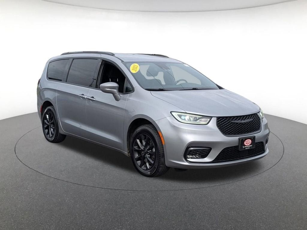 2021 Chrysler Pacifica Touring