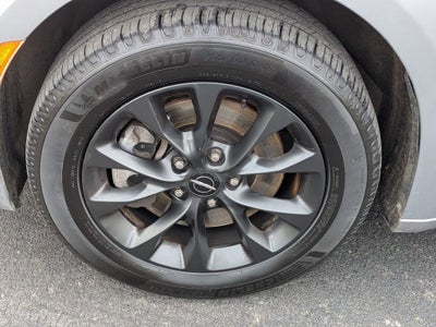 2021 Chrysler Pacifica Touring