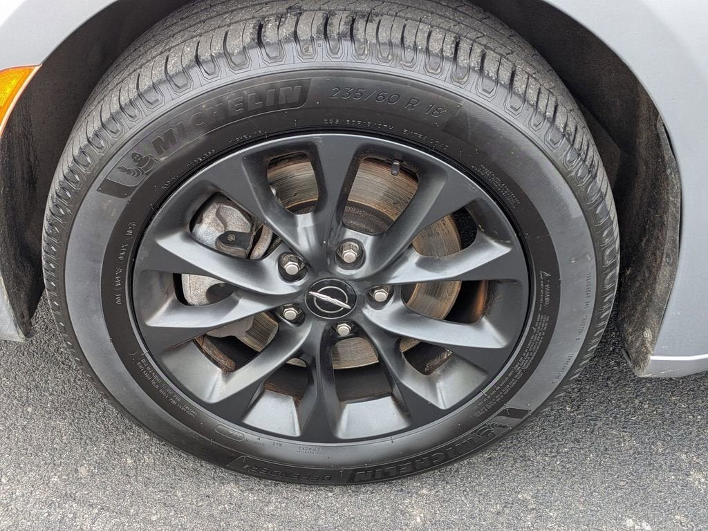 2021 Chrysler Pacifica Touring