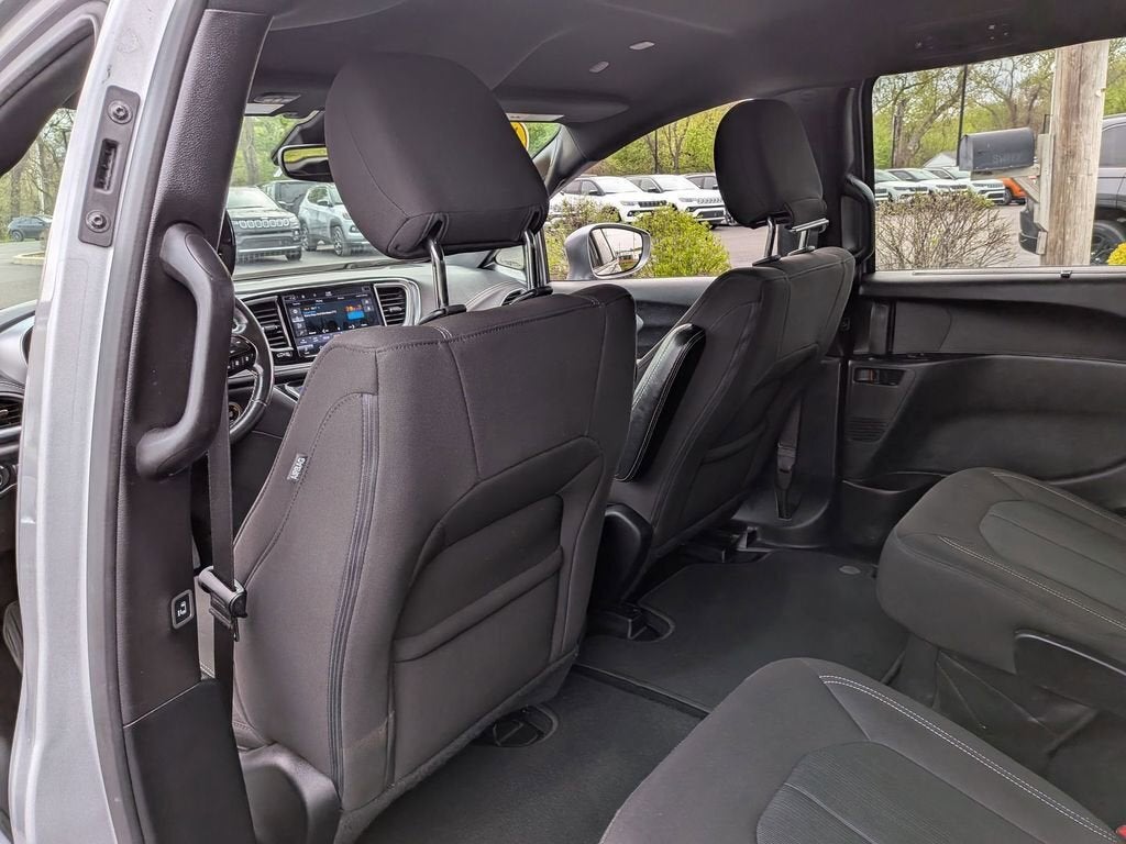2021 Chrysler Pacifica Touring
