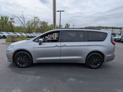 2021 Chrysler Pacifica Touring
