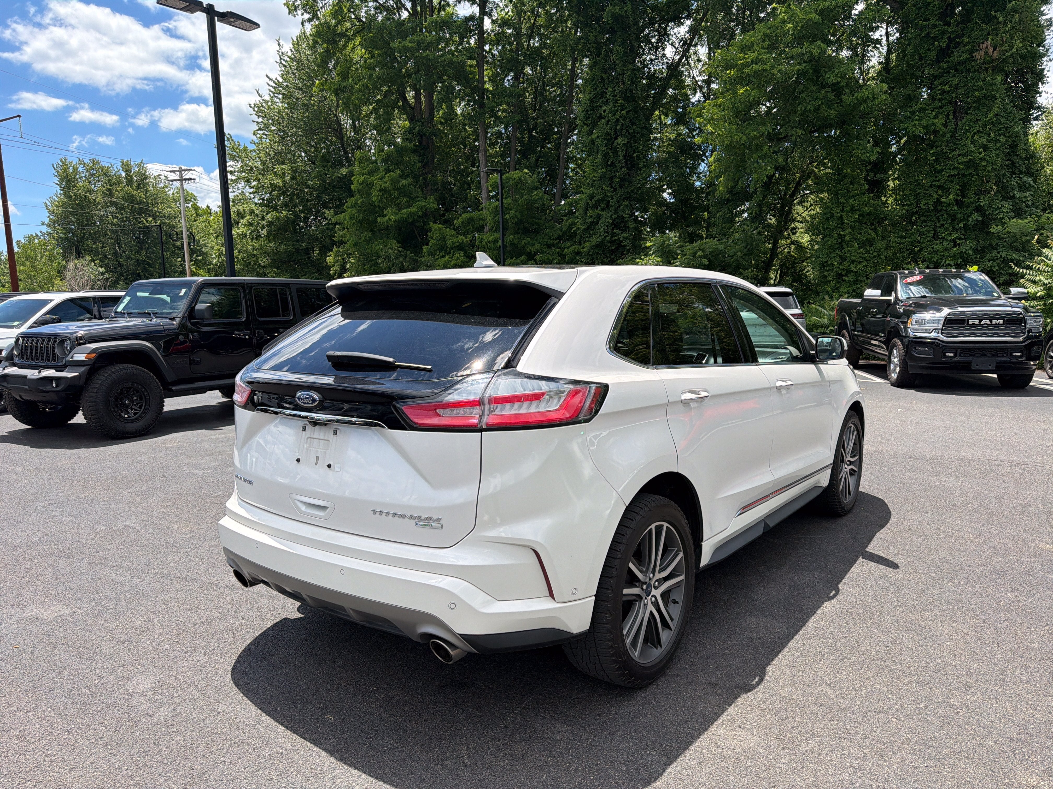 2019 Ford Edge Titanium
