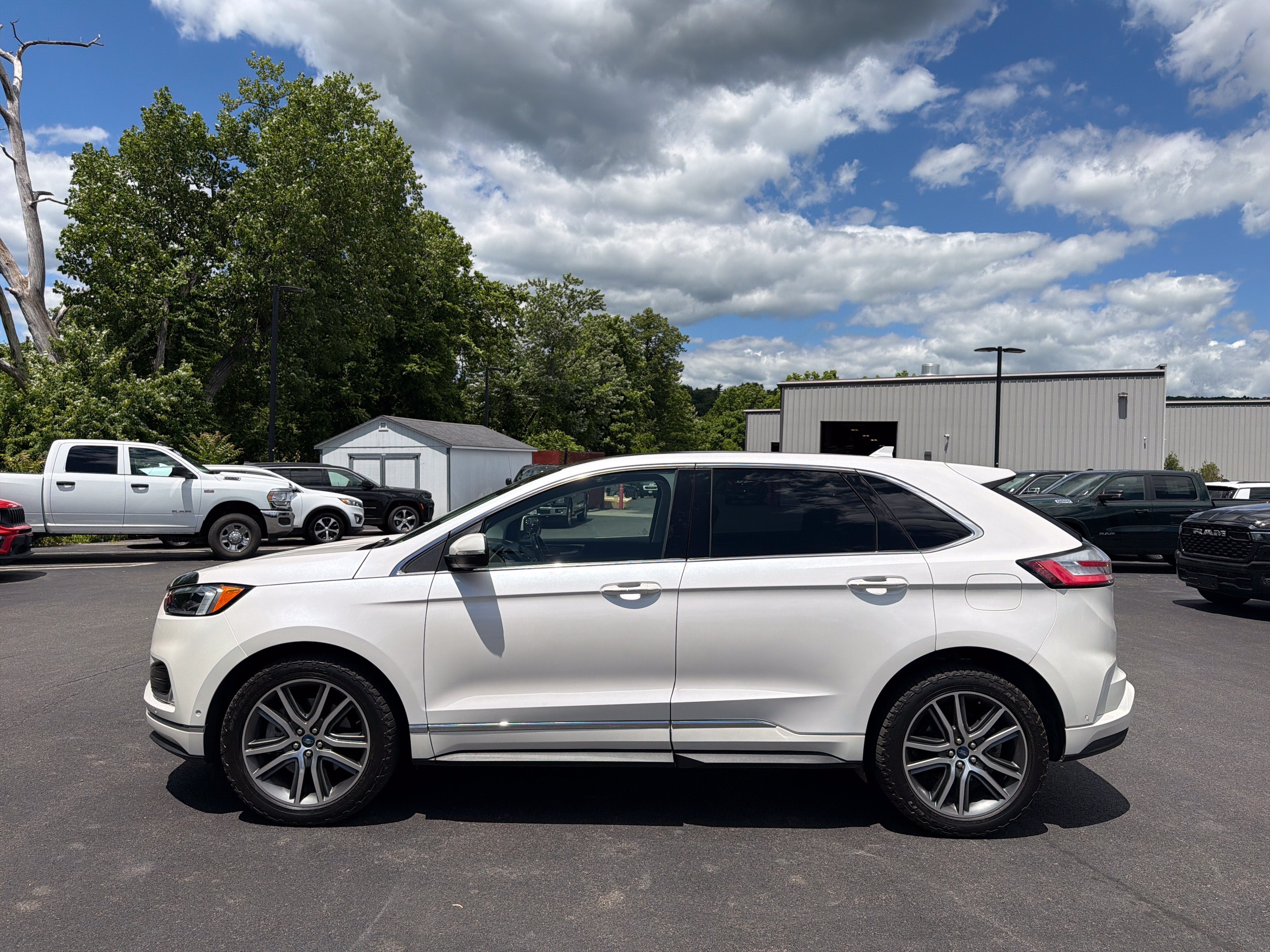 2019 Ford Edge Titanium